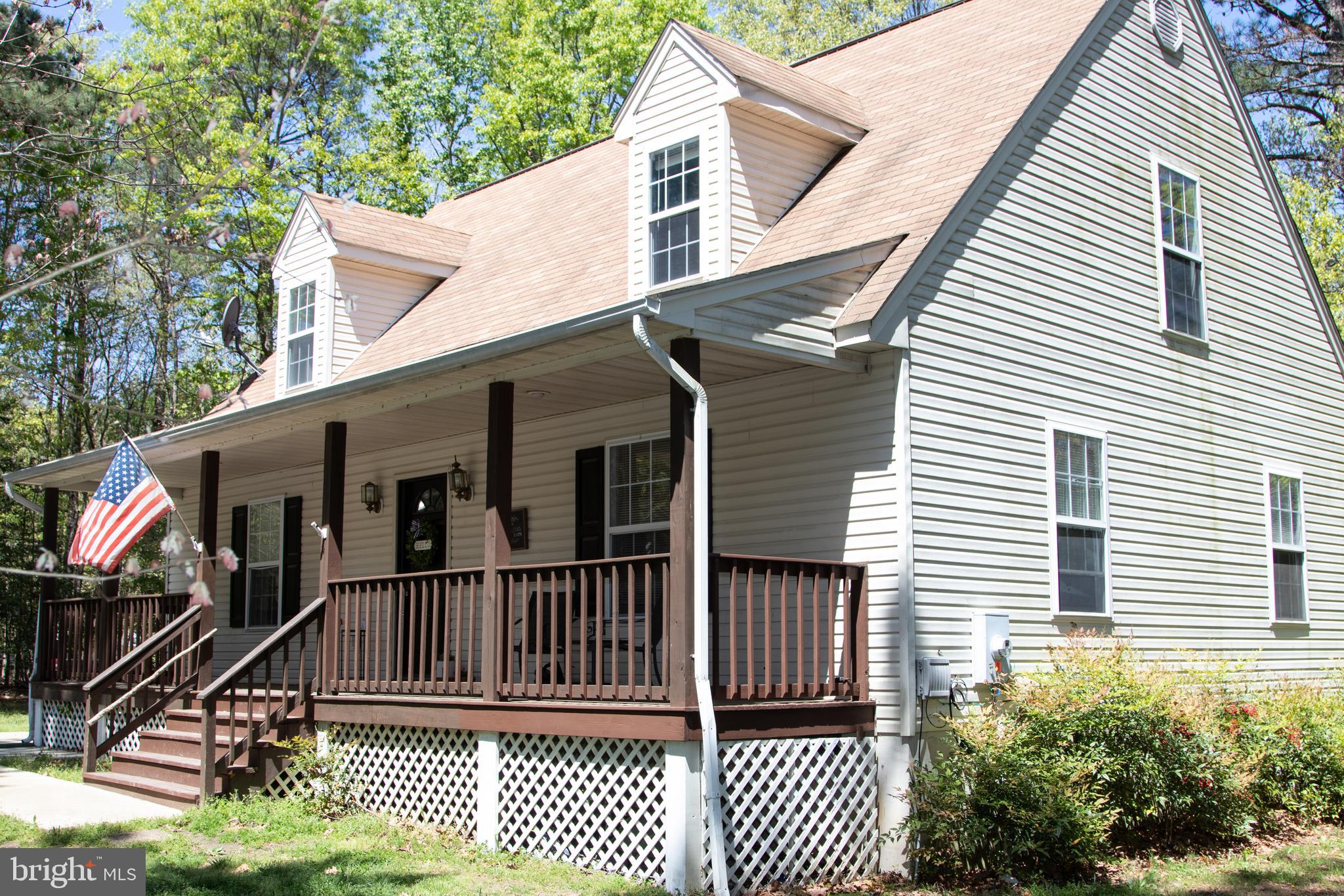 LAKE CAROLINE - Residential