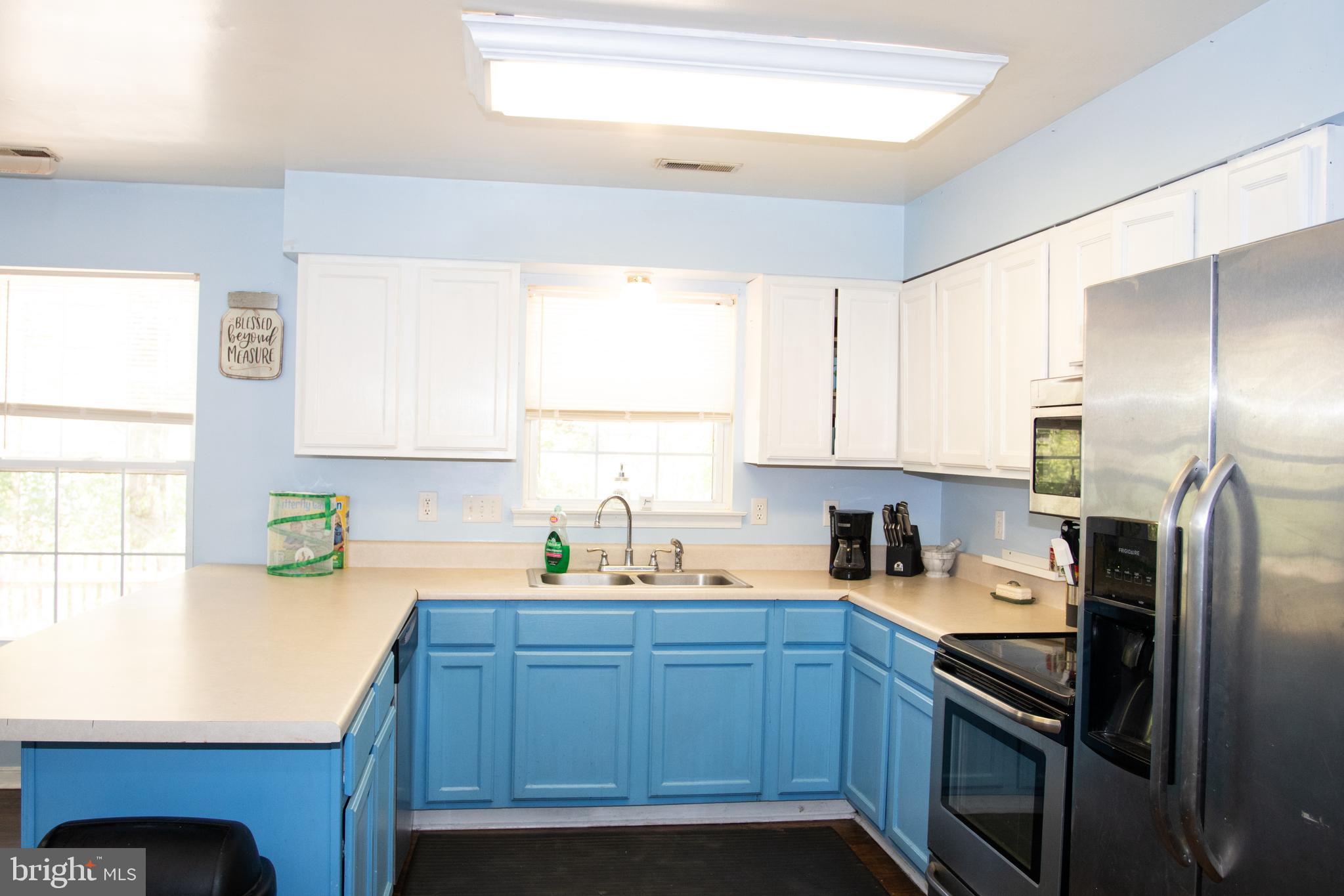 LAKE CAROLINE - Residential