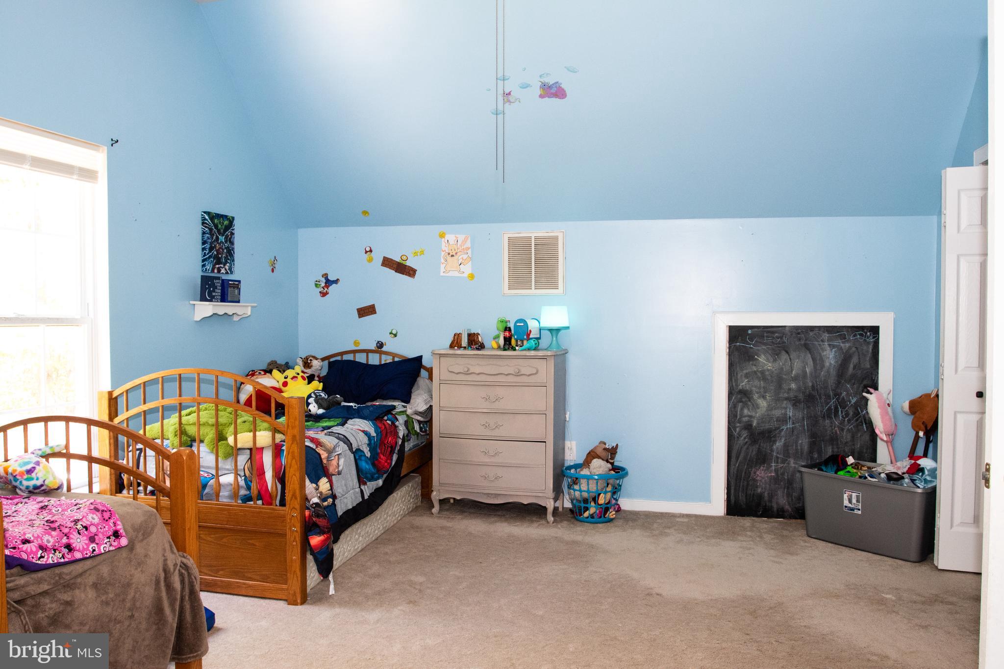 LAKE CAROLINE - Residential