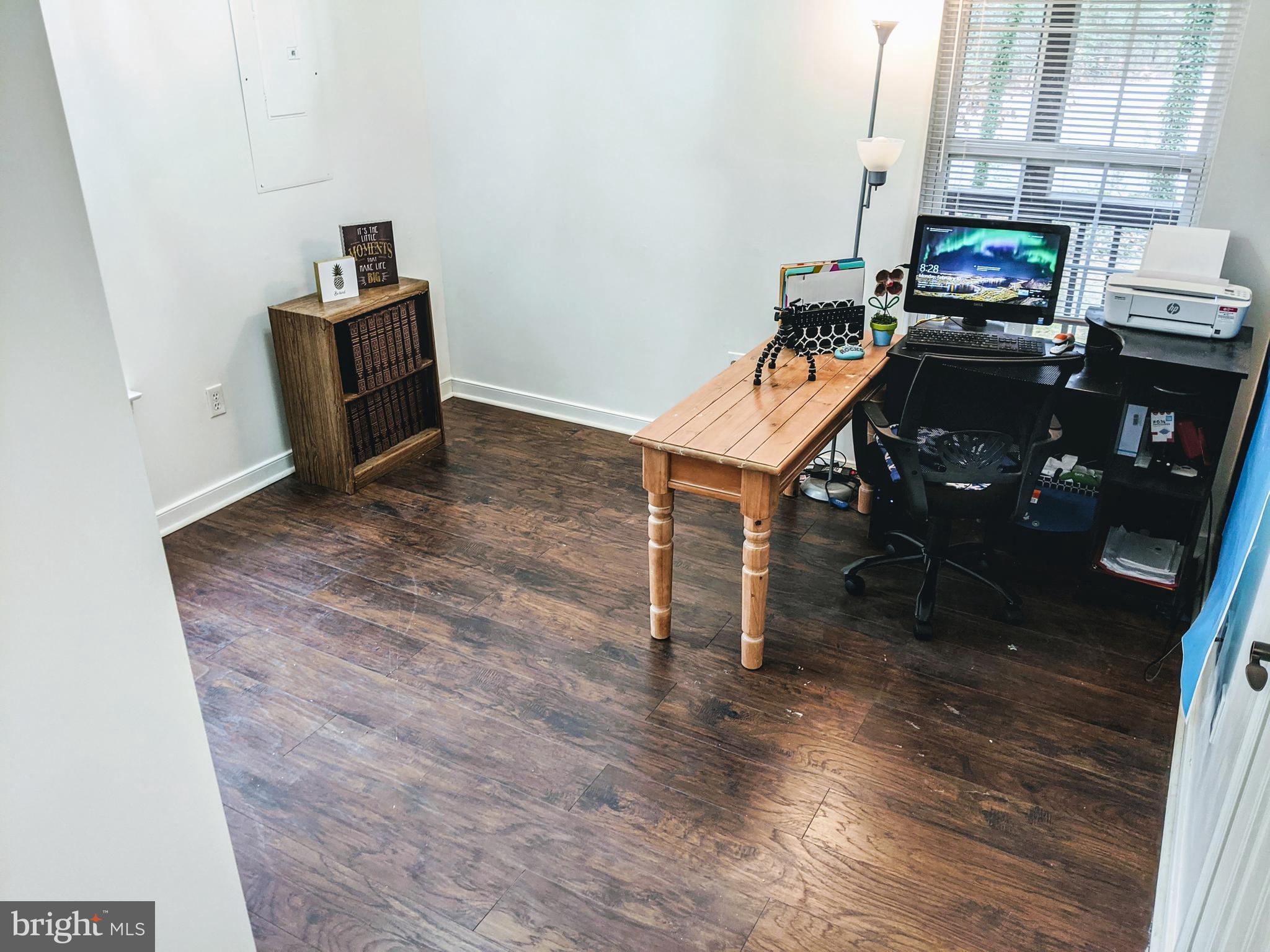 LAKE CAROLINE - Residential