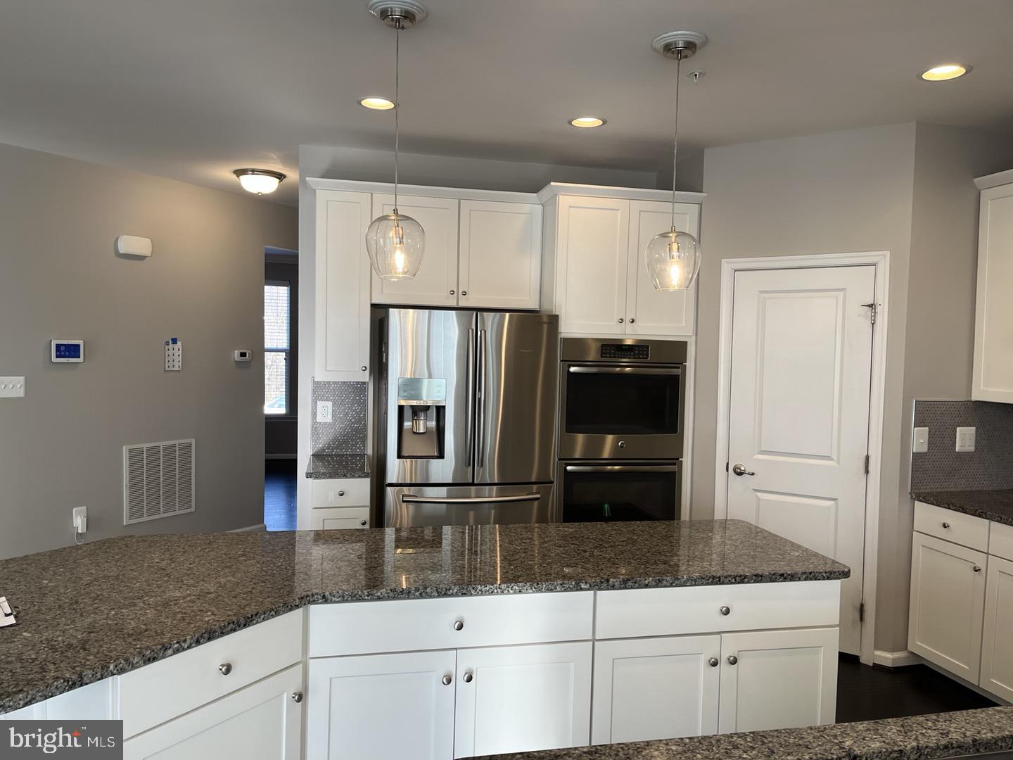 WINDLASS OVERLOOK - Residential Lease