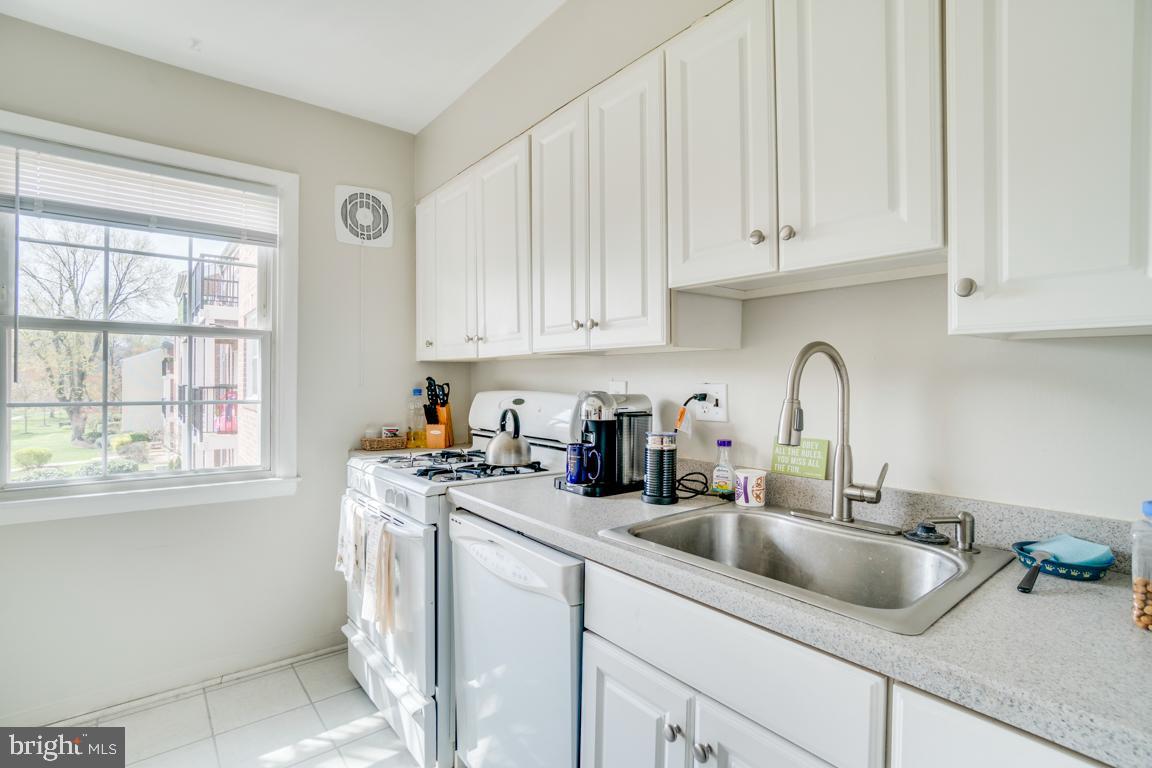 FOXCROFT COLONY - Residential