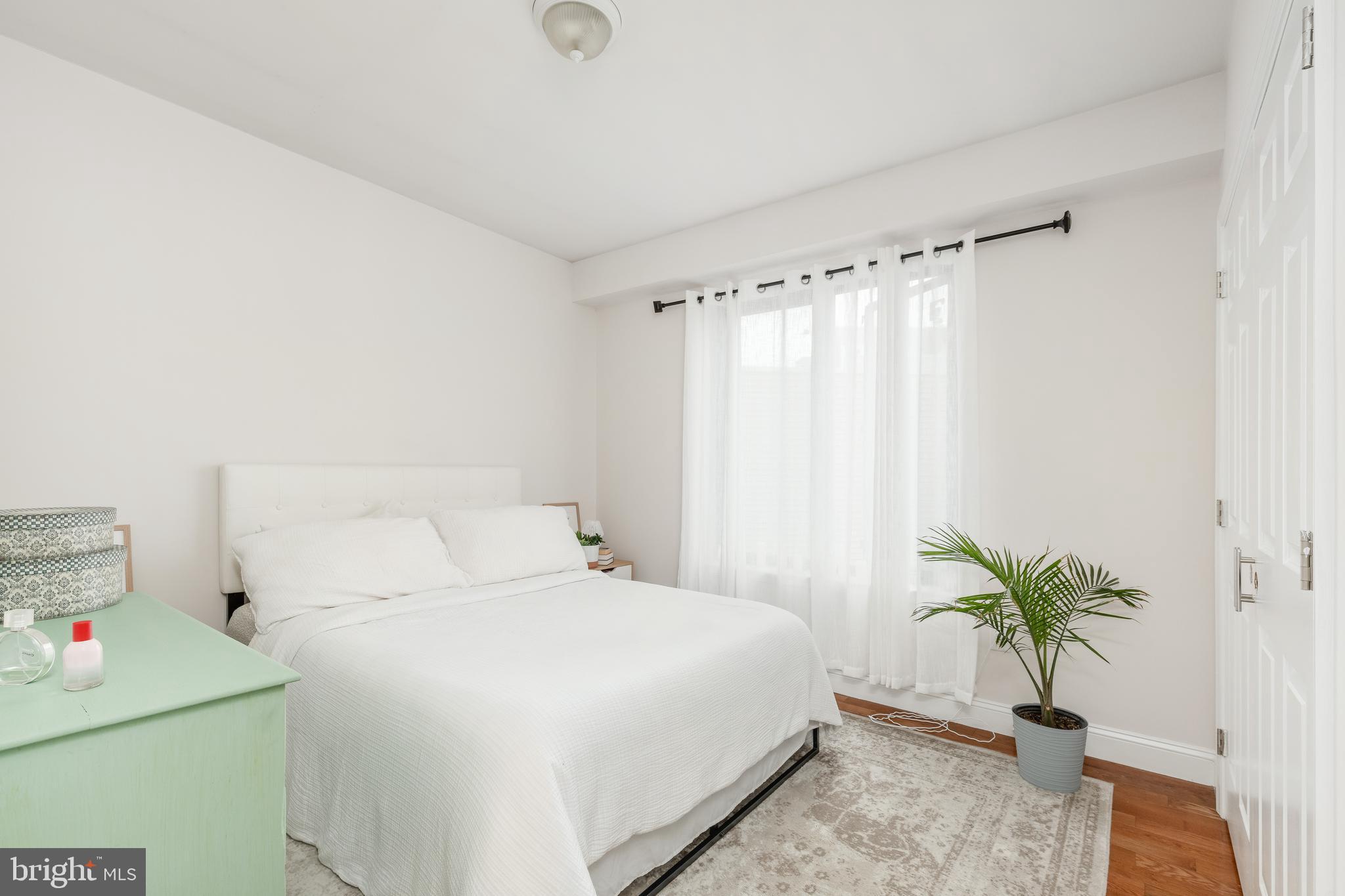 FRANCISVILLE - Commercial Sale