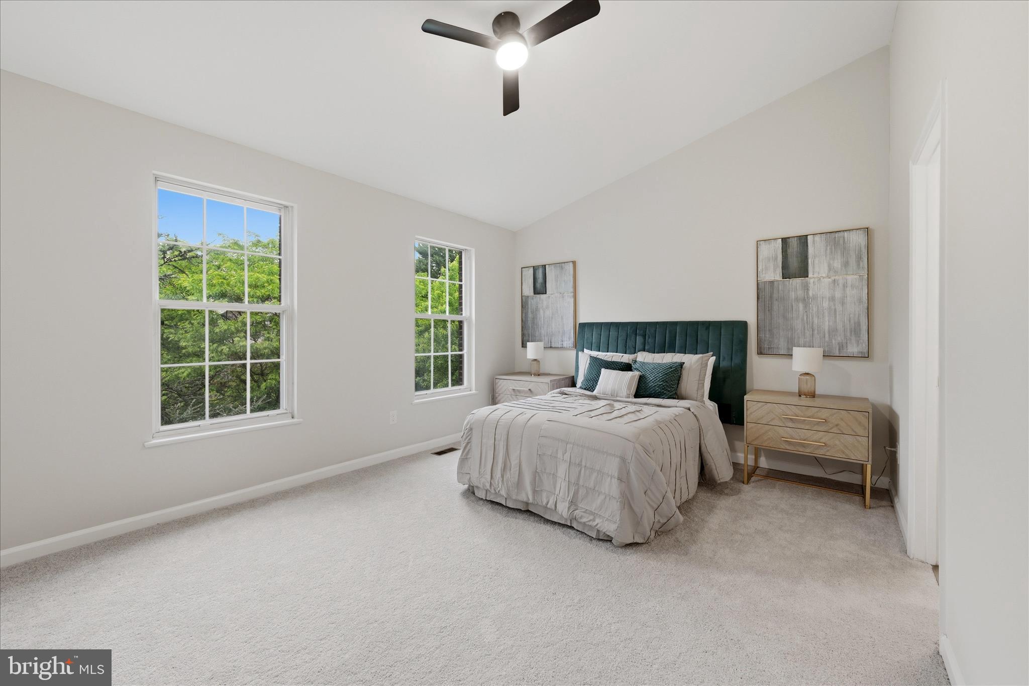 POTOMAC LAKES - Residential