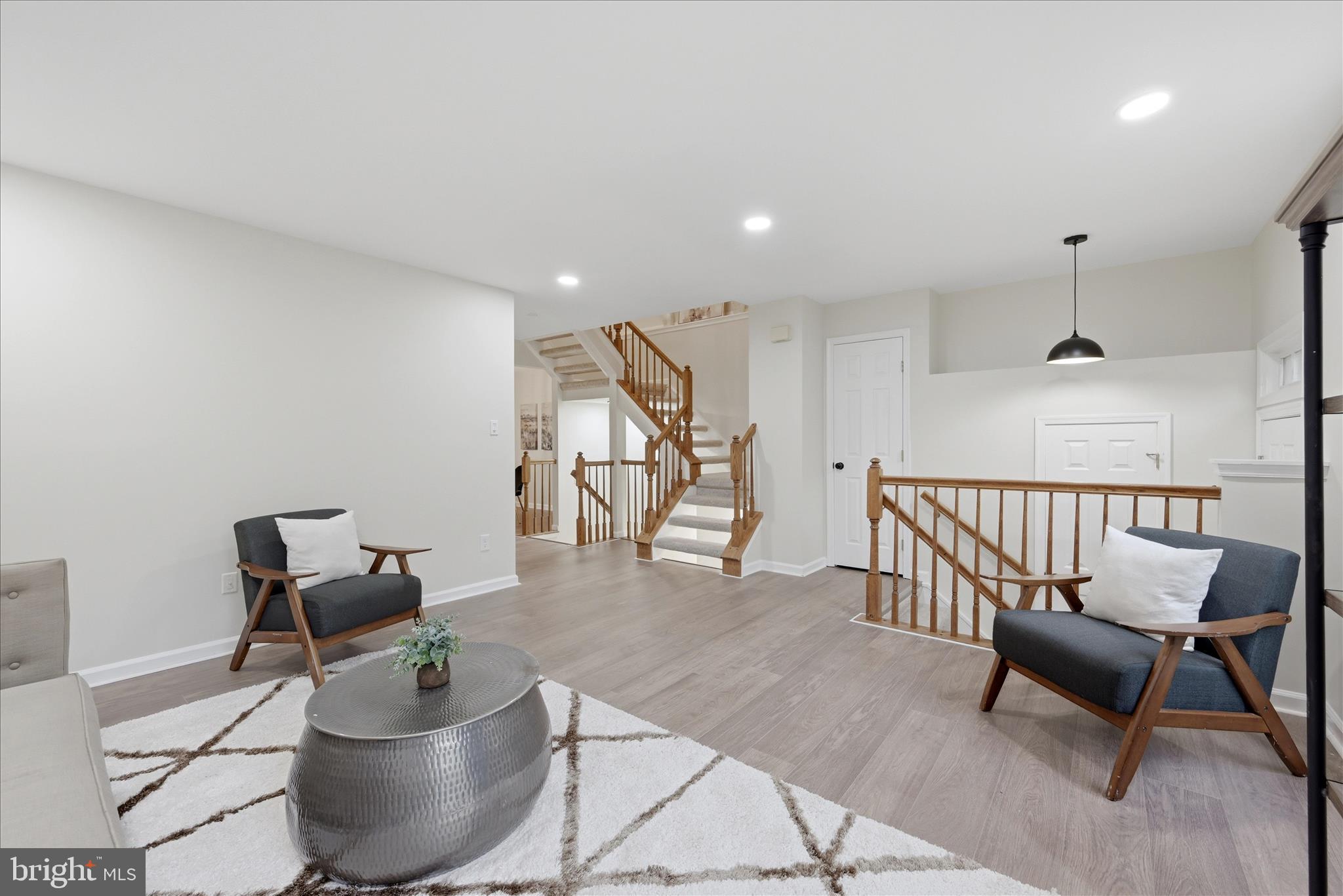 POTOMAC LAKES - Residential