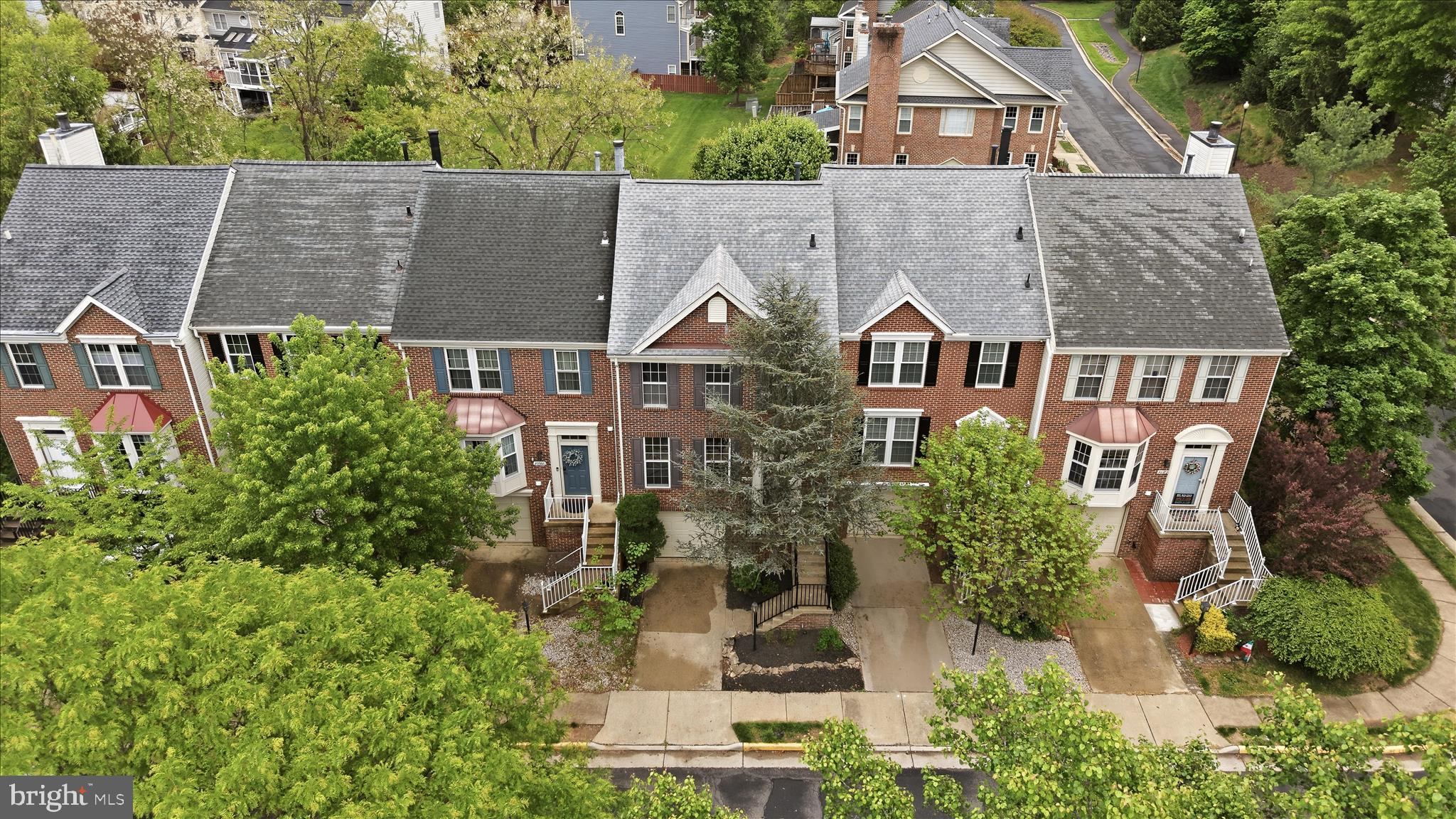 POTOMAC LAKES - Residential