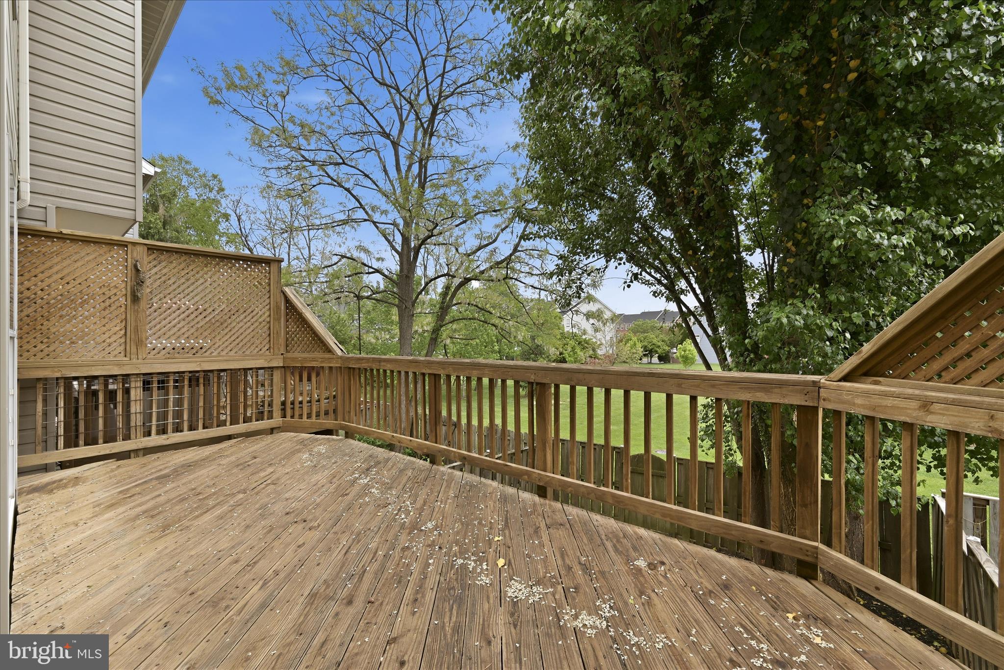 POTOMAC LAKES - Residential