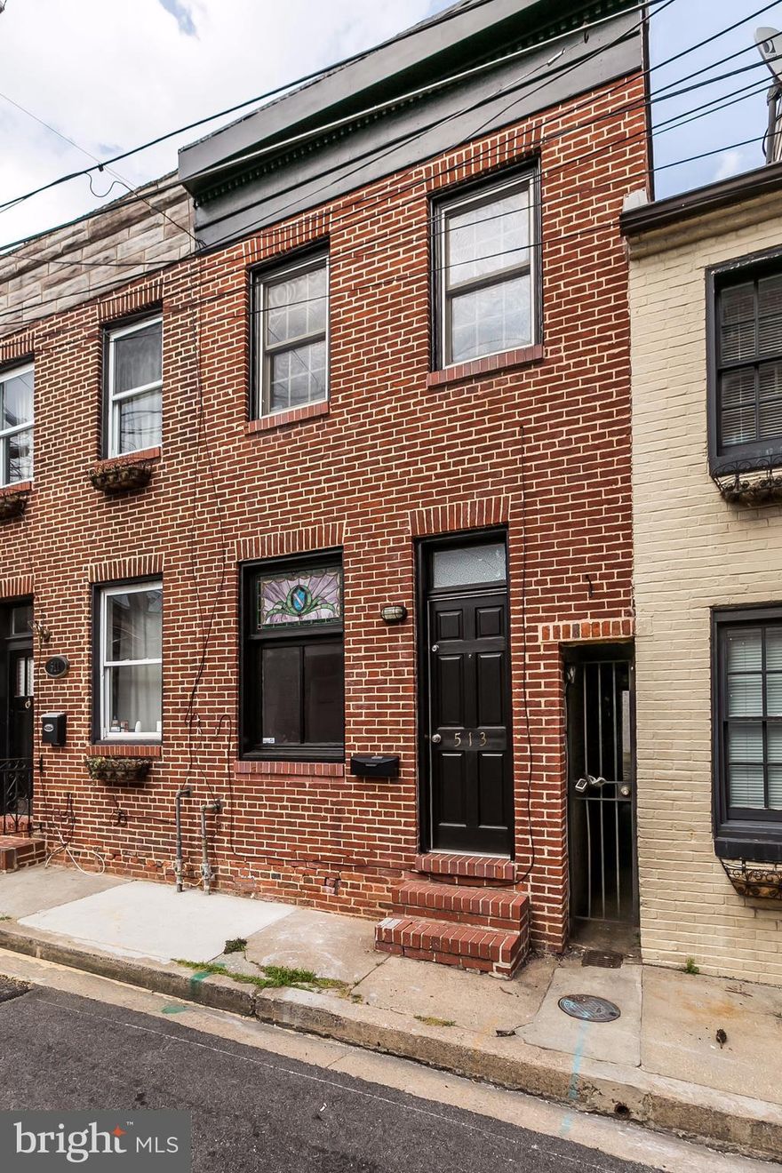 Great Fells Point starter or investment property! 2 spacious bedrooms, wood floors, ceramic tile kitchen, exposed brick, fresh paint, built-in closet, private rear patio/yard. Leased GARAGE PARKING included thru 9/30/17, buyer may be able to extend parking. New roof. Newer refrigerator, dishwasher, stove, duct work. Minutes from Canton, JHH, Harbor East, Inner Harbor, downtown, I-95 & I-83.