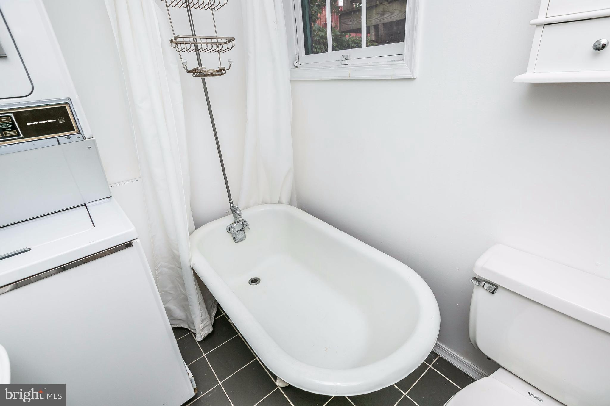 FELLS POINT HISTORIC DISTRICT - Residential