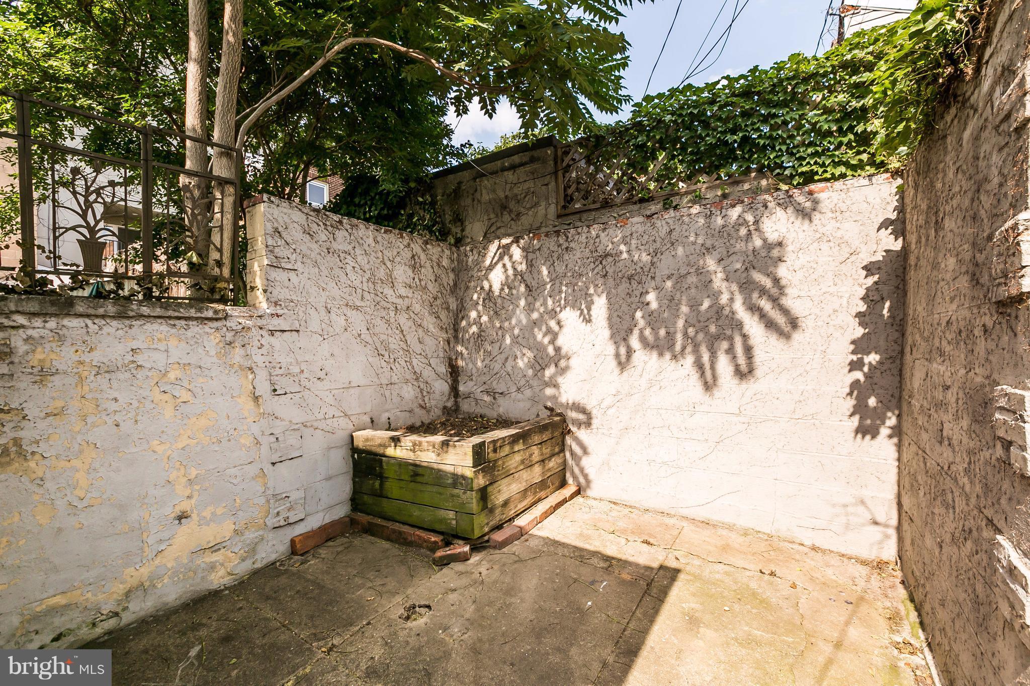 FELLS POINT HISTORIC DISTRICT - Residential