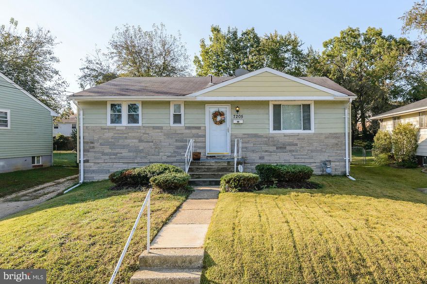 Adorable updated home with many upgrades: hardwood floors, beautiful kitchen with stainless steel appliances, granite counter tops, custom tile work, big laundry room! Fully finished lower level with Spacious family room, additional room, luxurious full bath. Your buyers will love it! Large level back yard. Must see!!!!