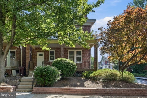 Townhouse For Sale - 401 W 22nd Street<br/> WILMINGTON, DE 19802