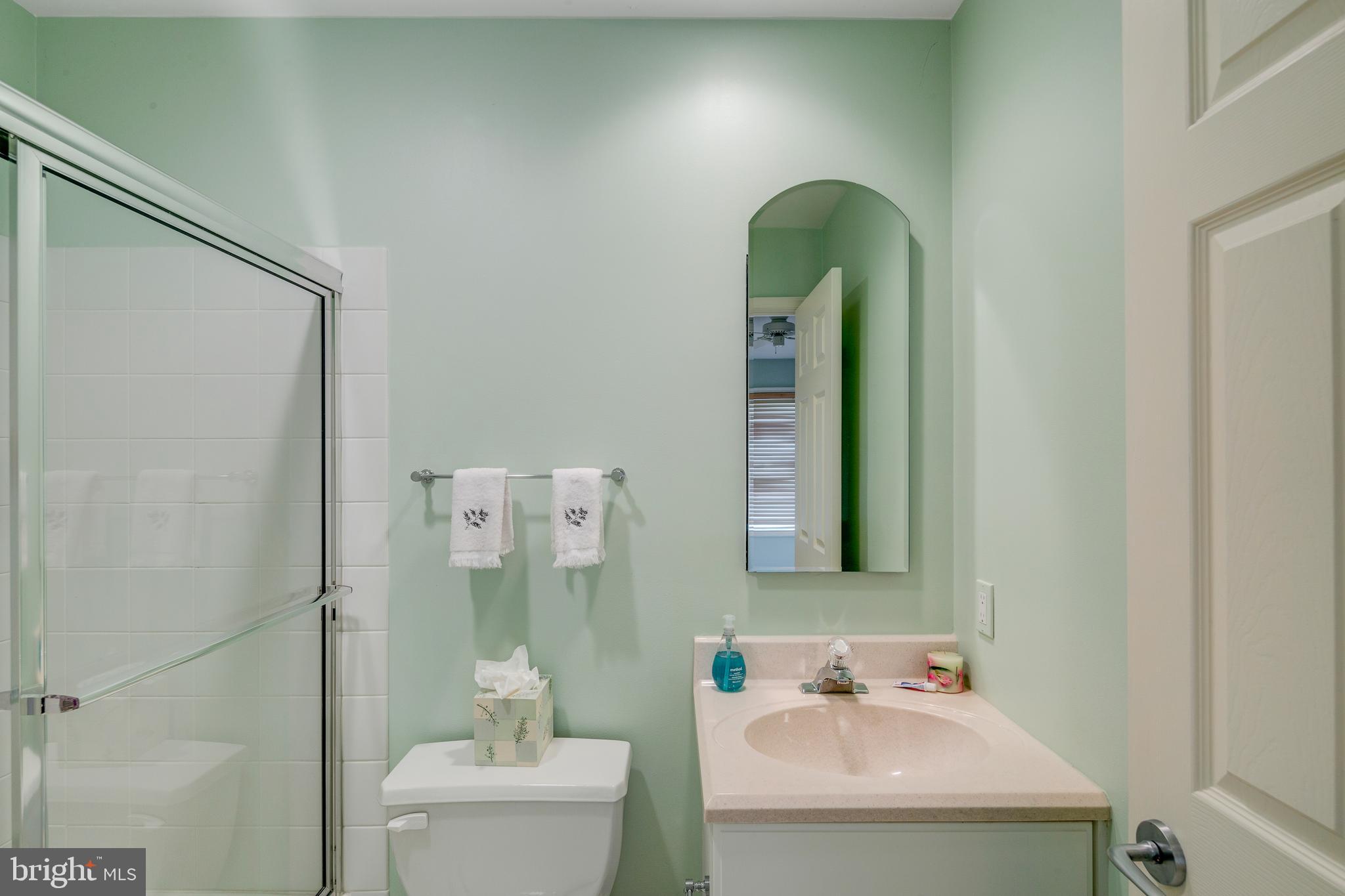 COUNTRYVIEW - Residential