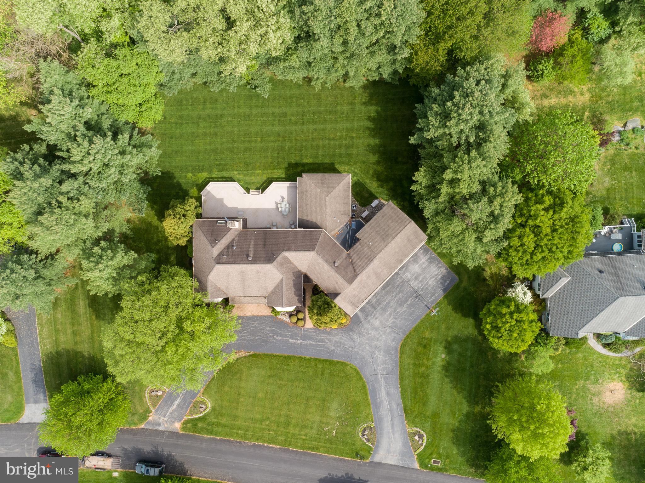 COUNTRYVIEW - Residential