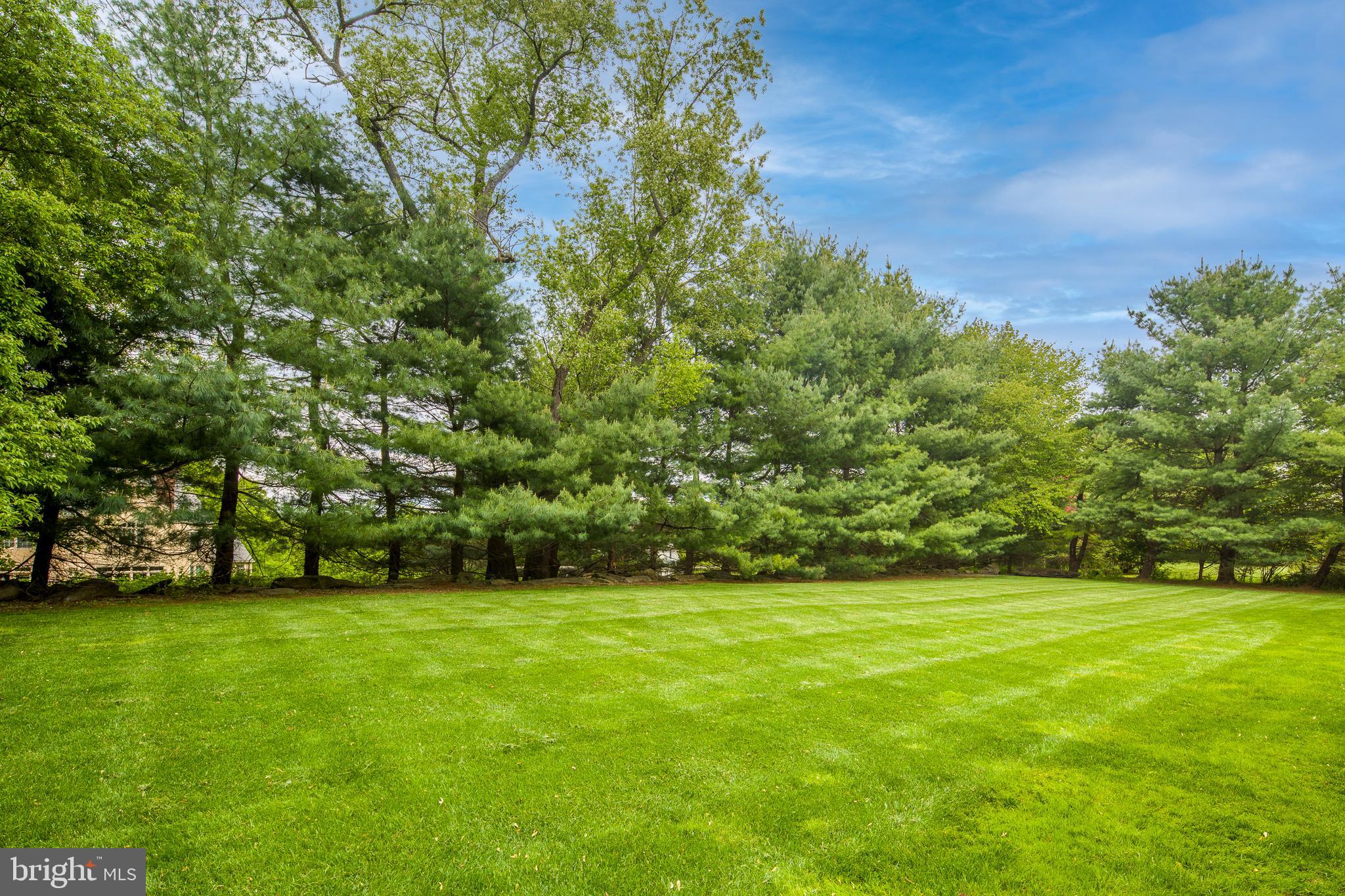 COUNTRYVIEW - Residential