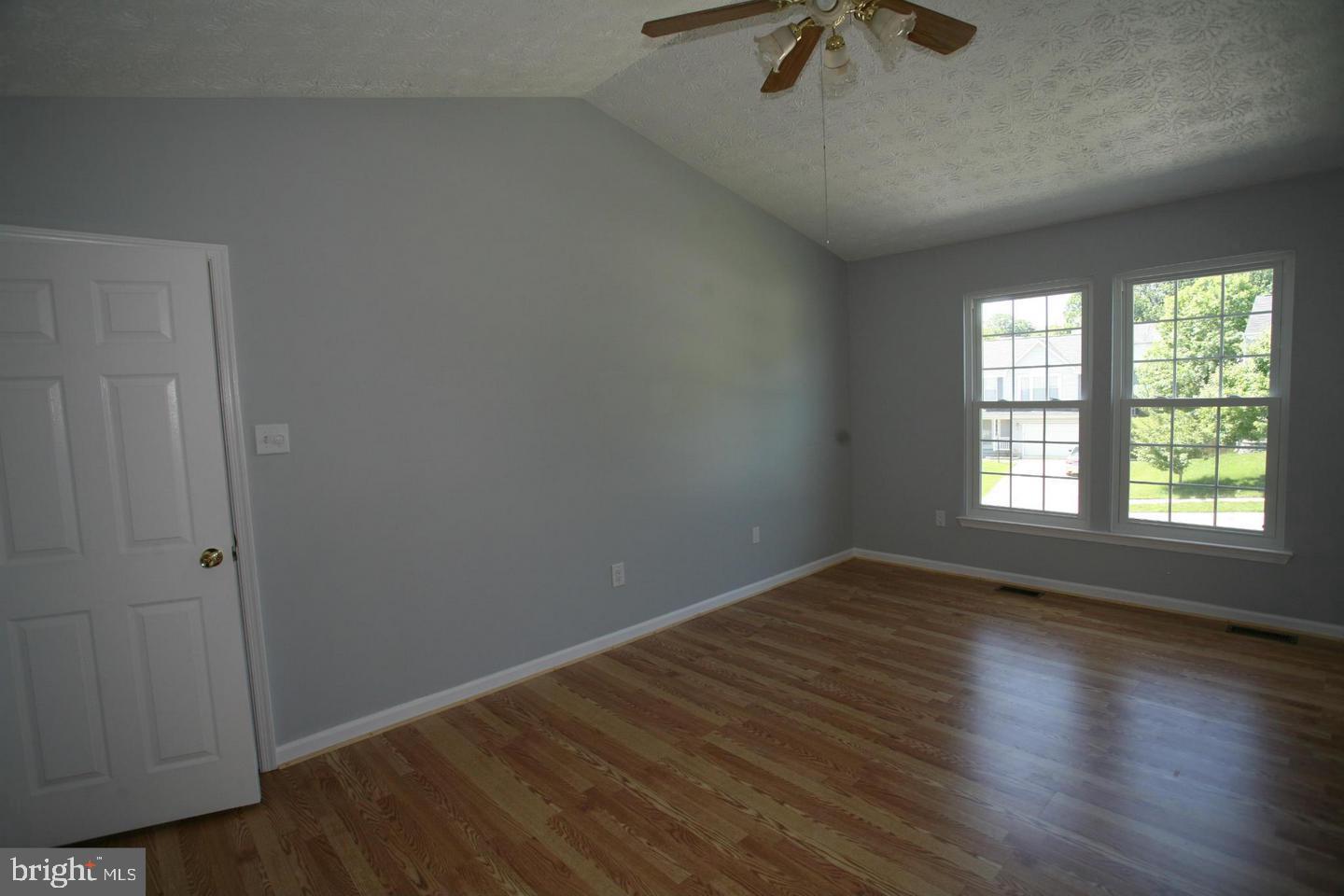 SANDRIDGE - Residential Lease