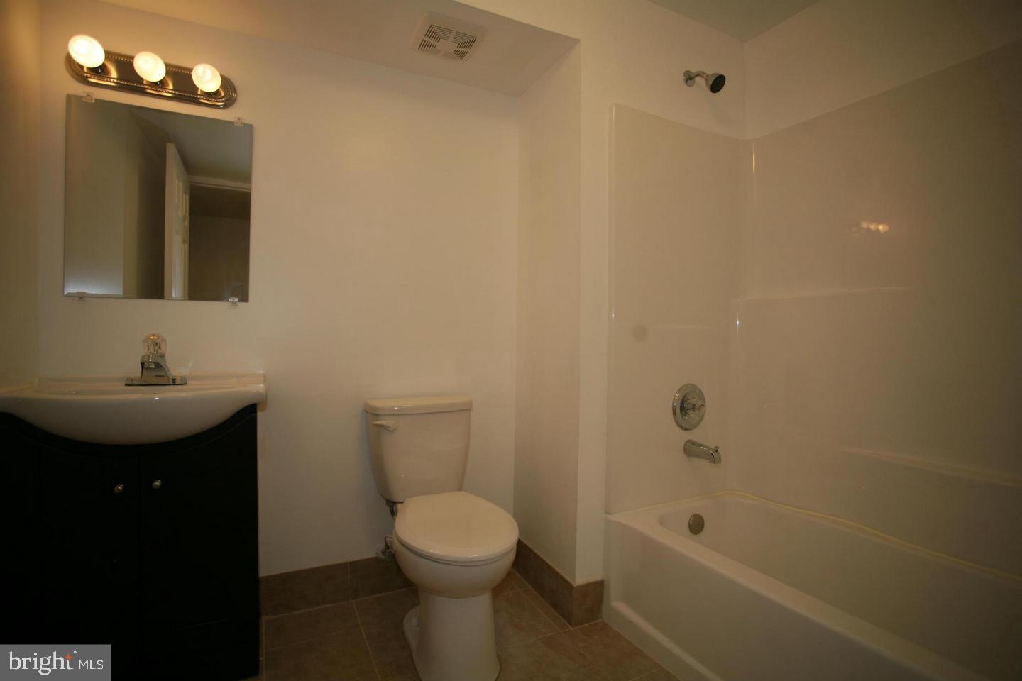 SANDRIDGE - Residential Lease