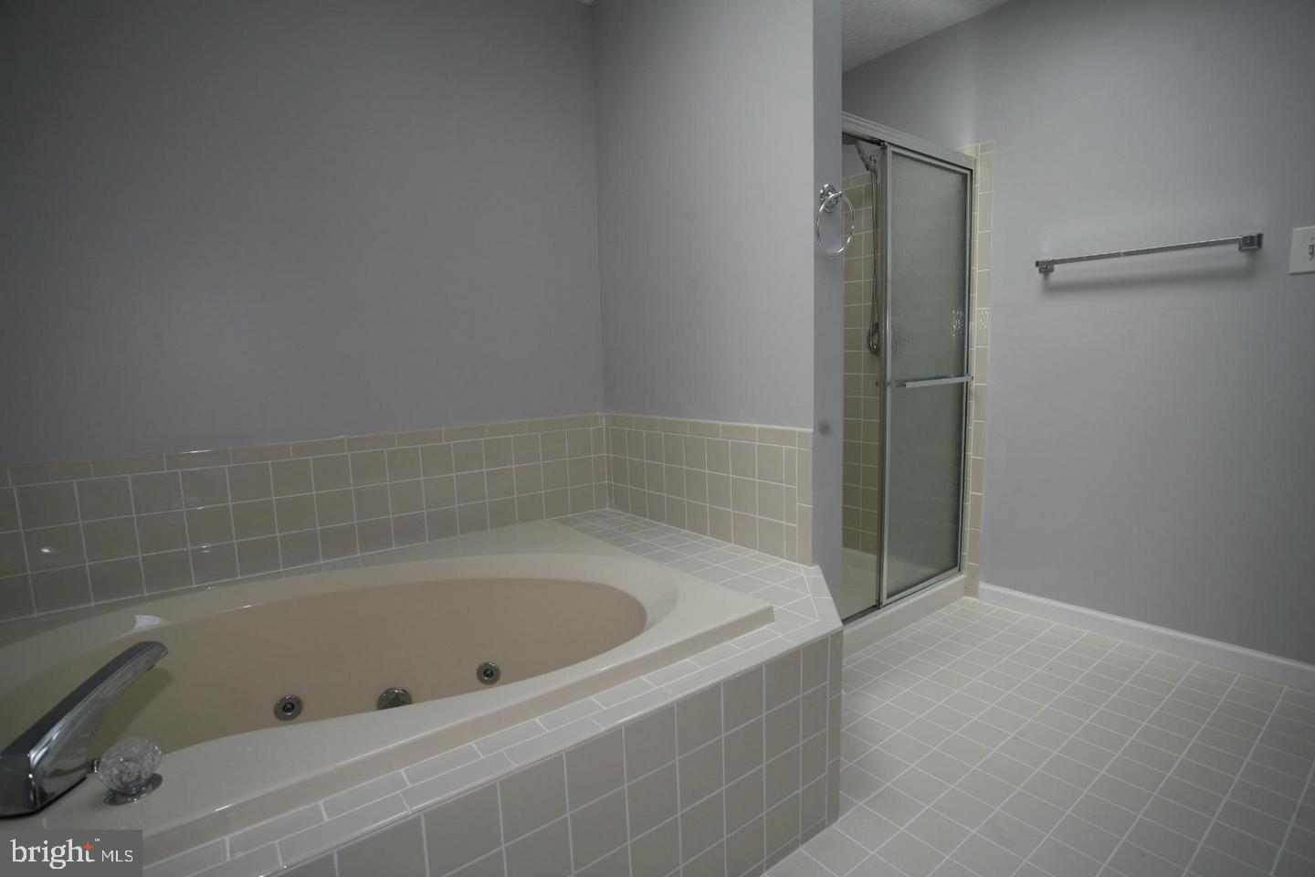 SANDRIDGE - Residential Lease