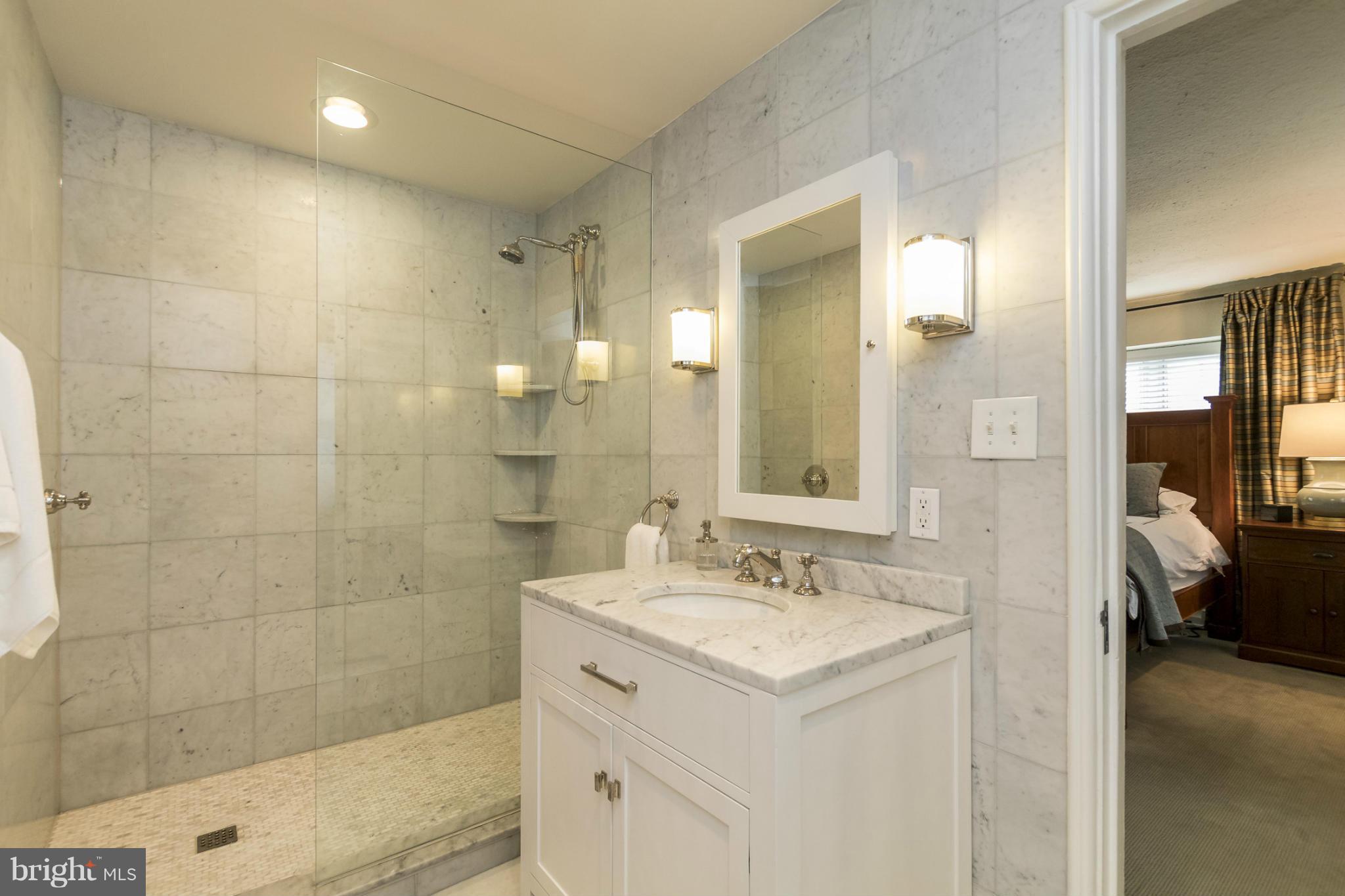 GREATER HOMELAND HISTORIC DISTRICT - Residential