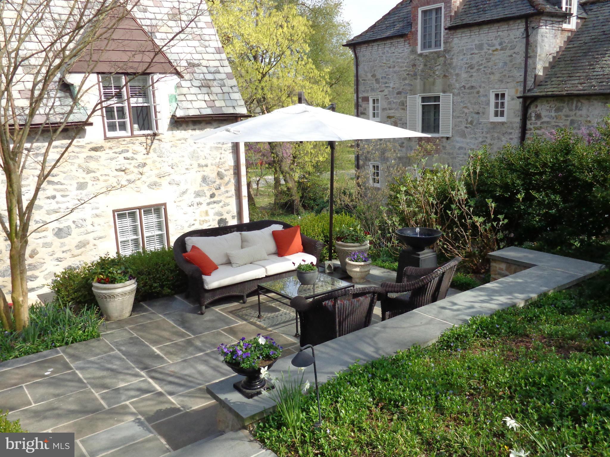 GREATER HOMELAND HISTORIC DISTRICT - Residential