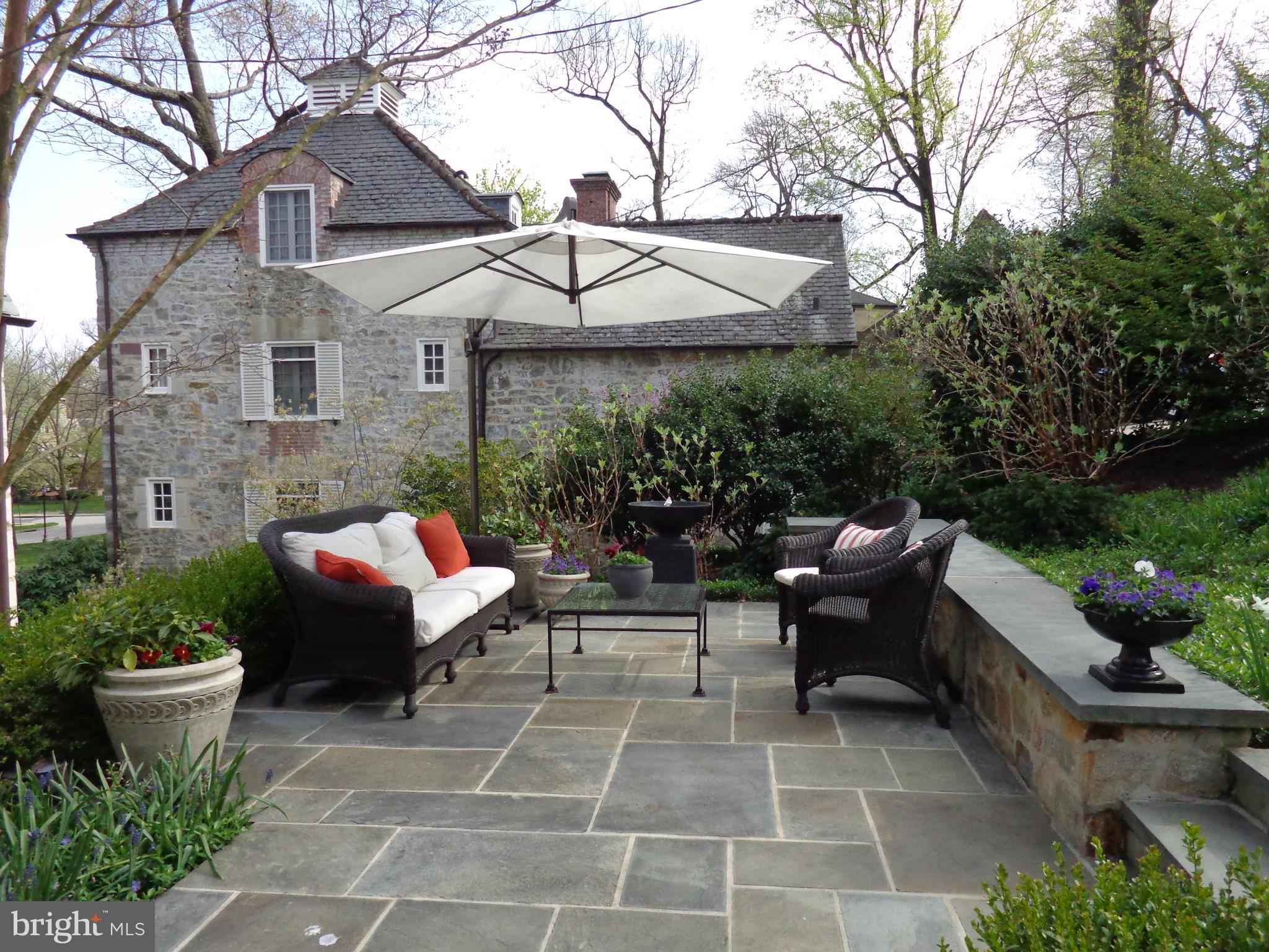 GREATER HOMELAND HISTORIC DISTRICT - Residential