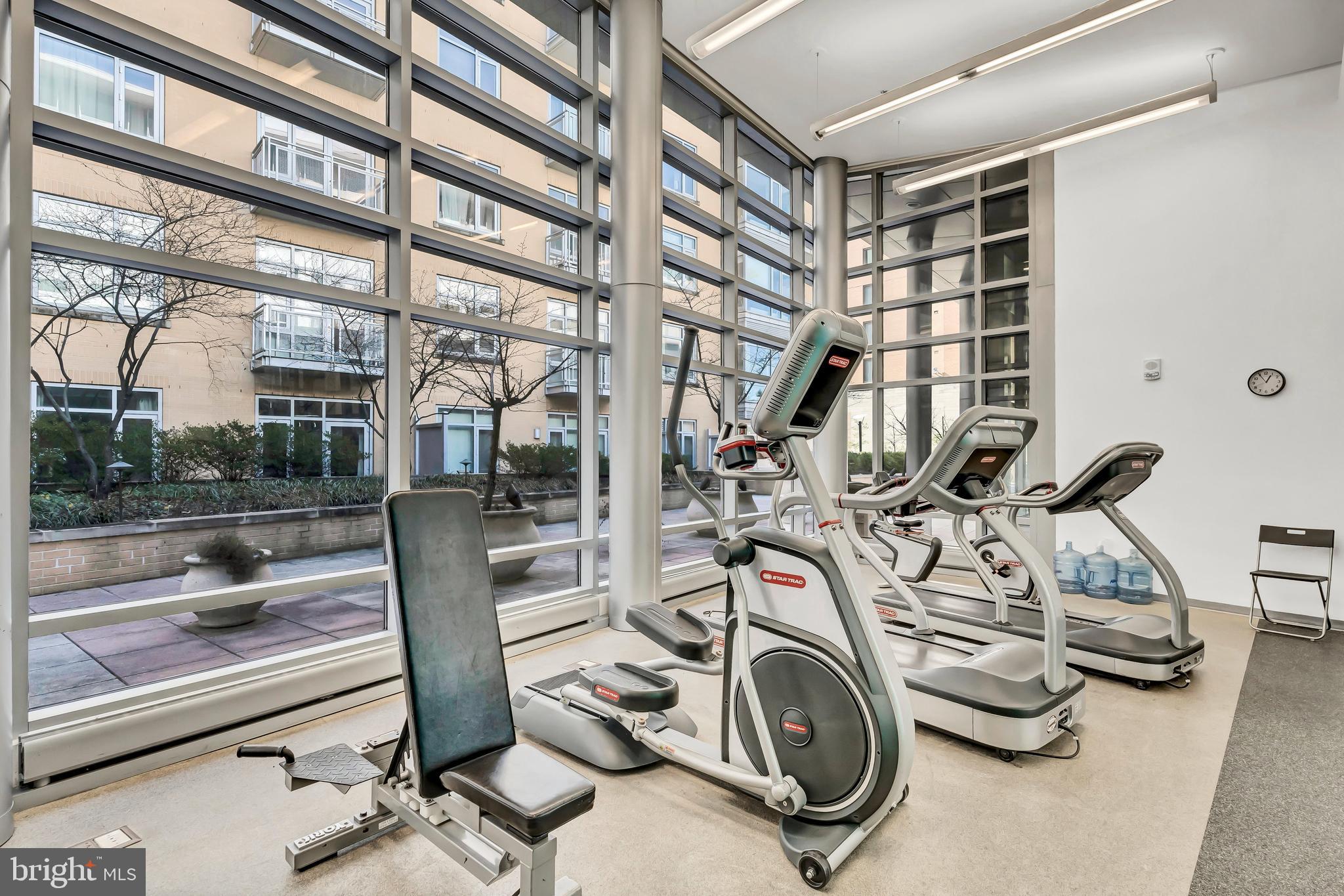 HYATTSVILLE - Residential