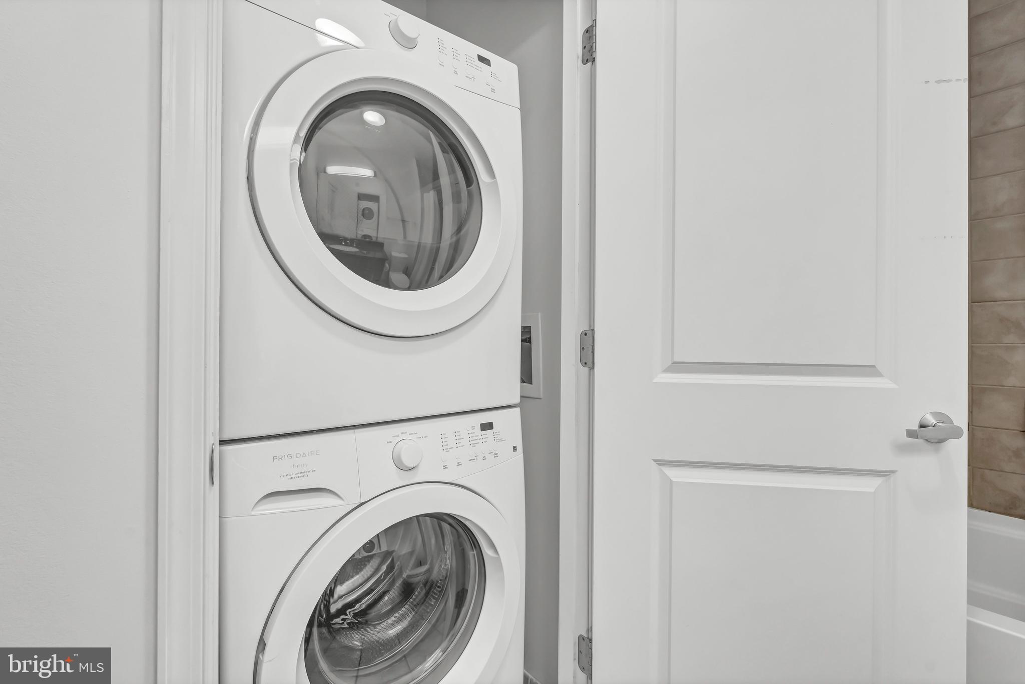 HYATTSVILLE - Residential