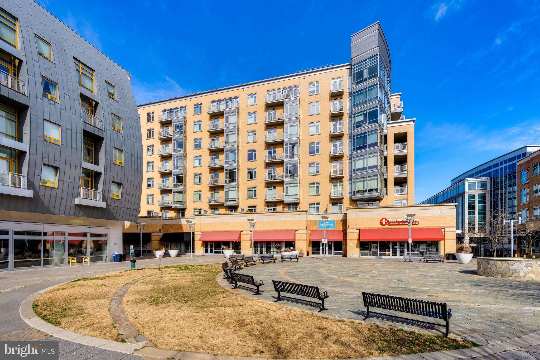 HYATTSVILLE - Residential