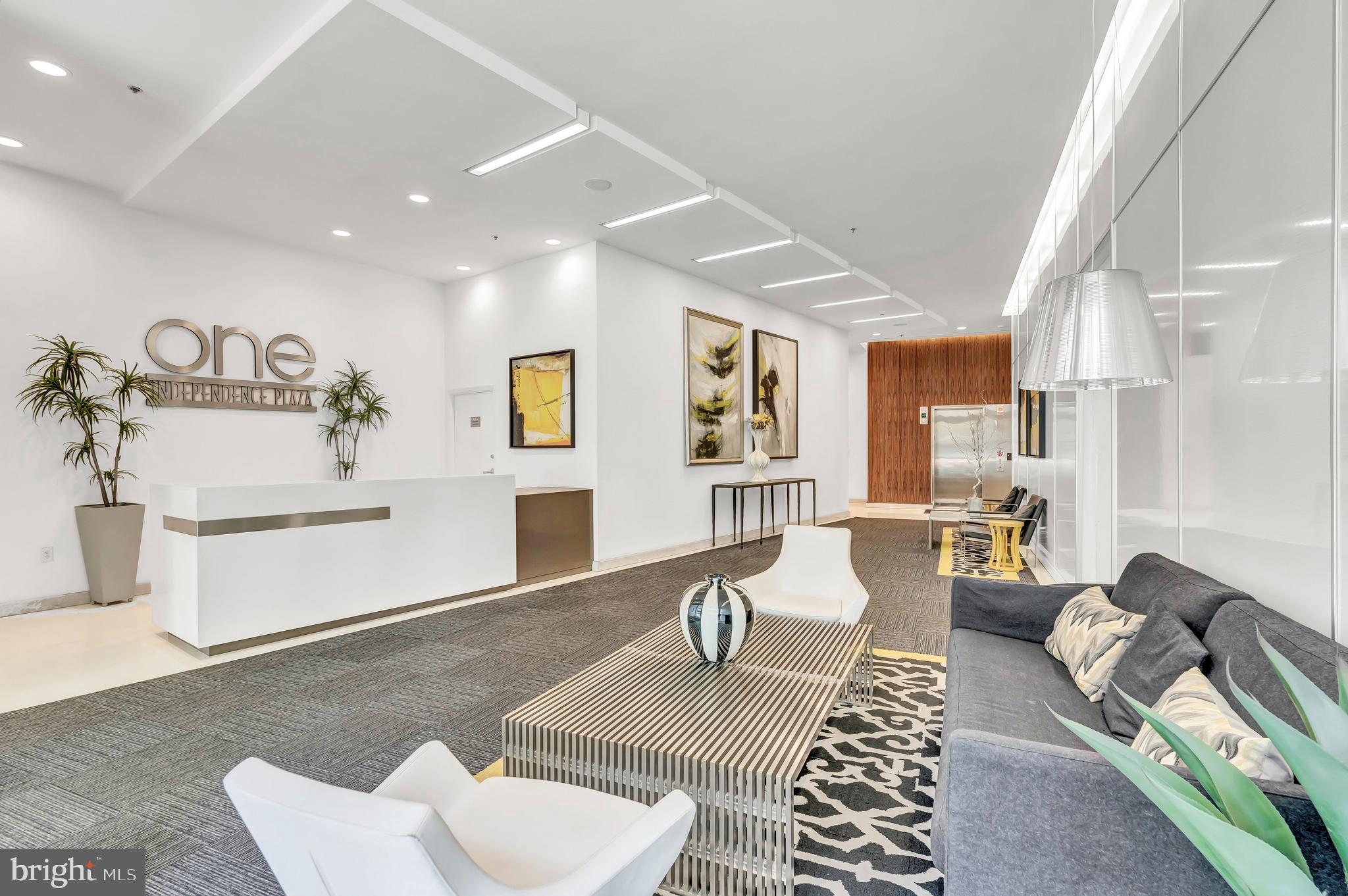 HYATTSVILLE - Residential