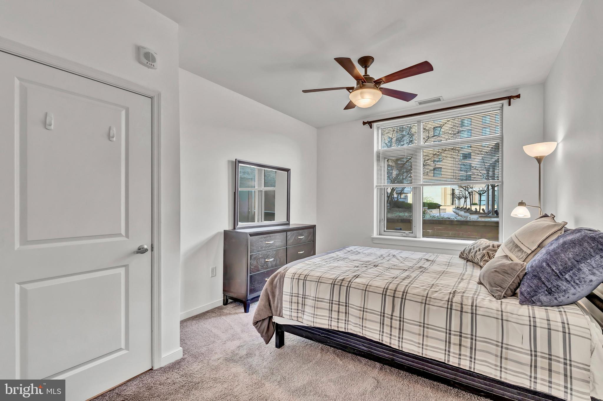 HYATTSVILLE - Residential