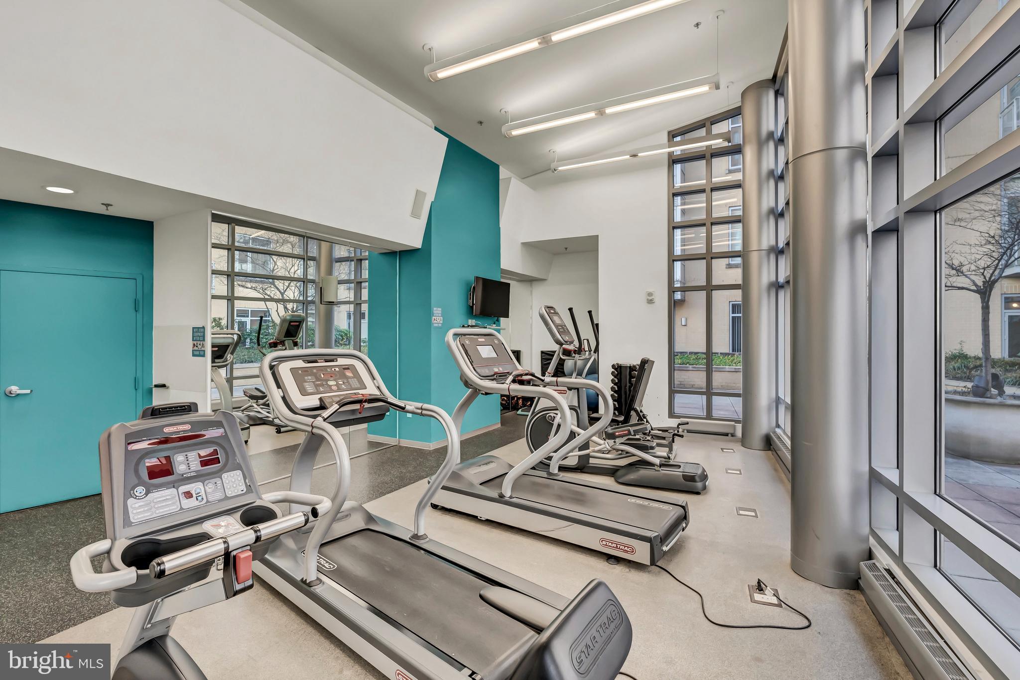 HYATTSVILLE - Residential