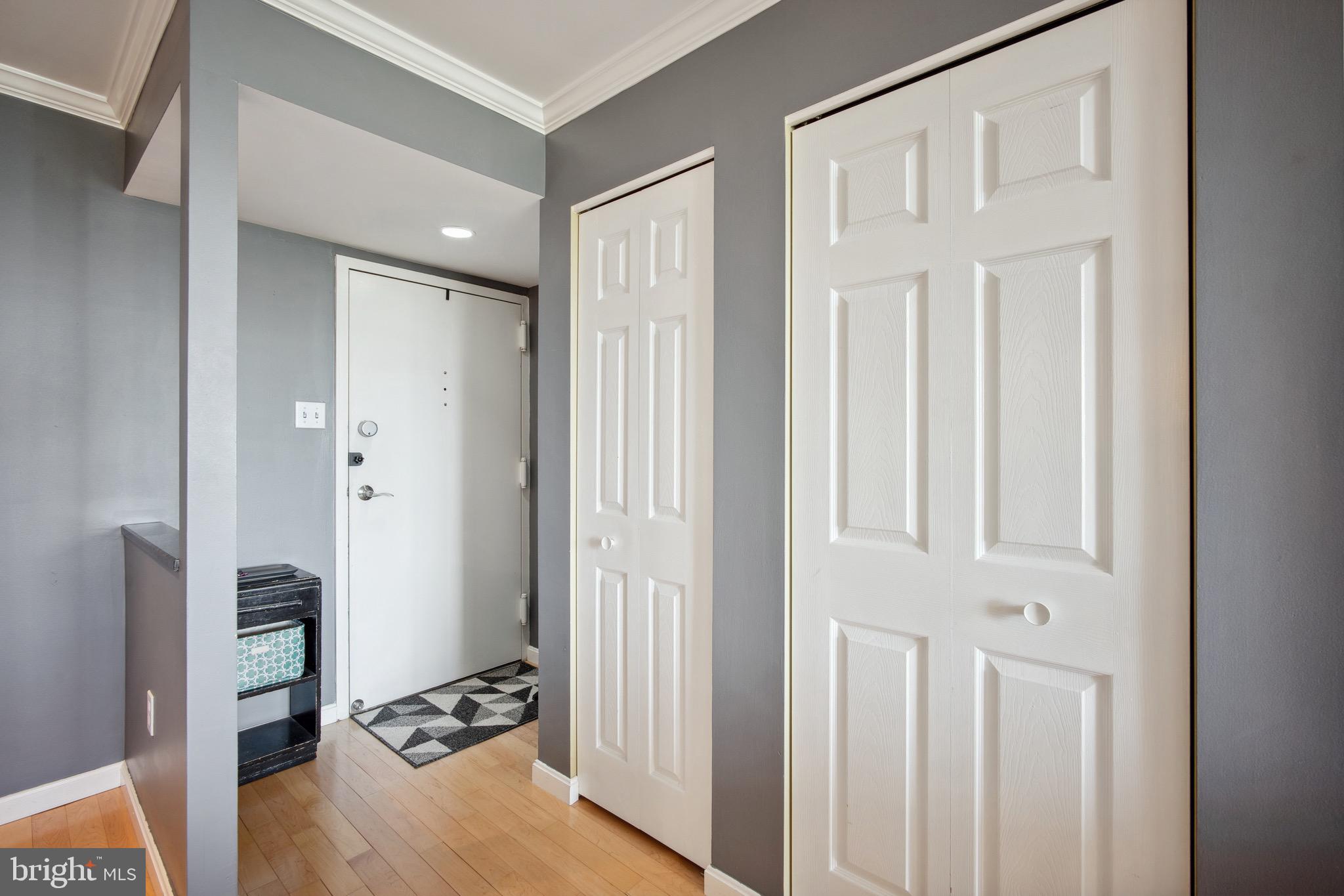 SENTINEL OF LANDMARK - Residential