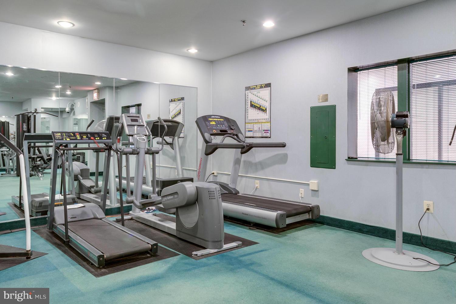 SENTINEL OF LANDMARK - Residential