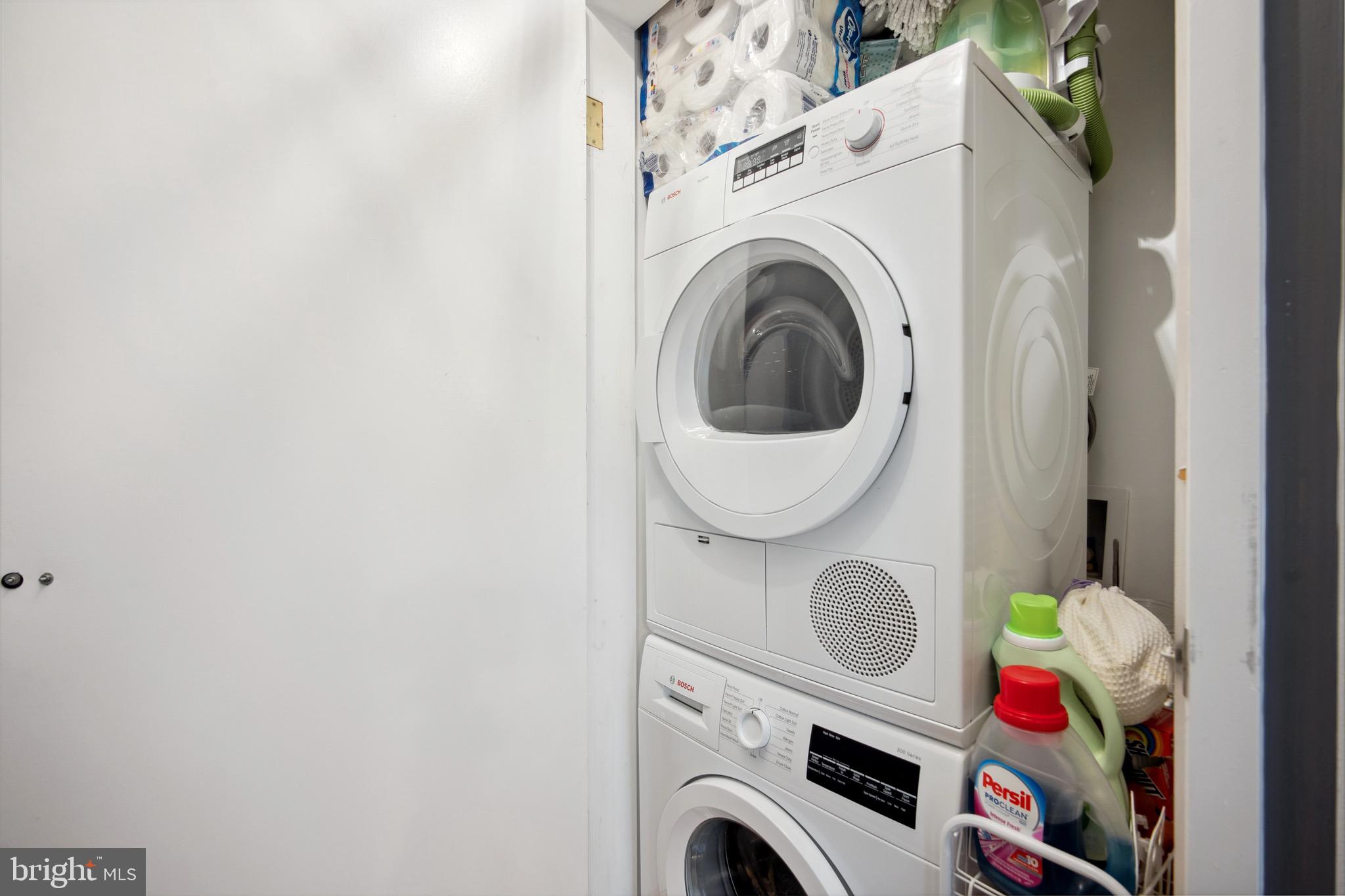 SENTINEL OF LANDMARK - Residential