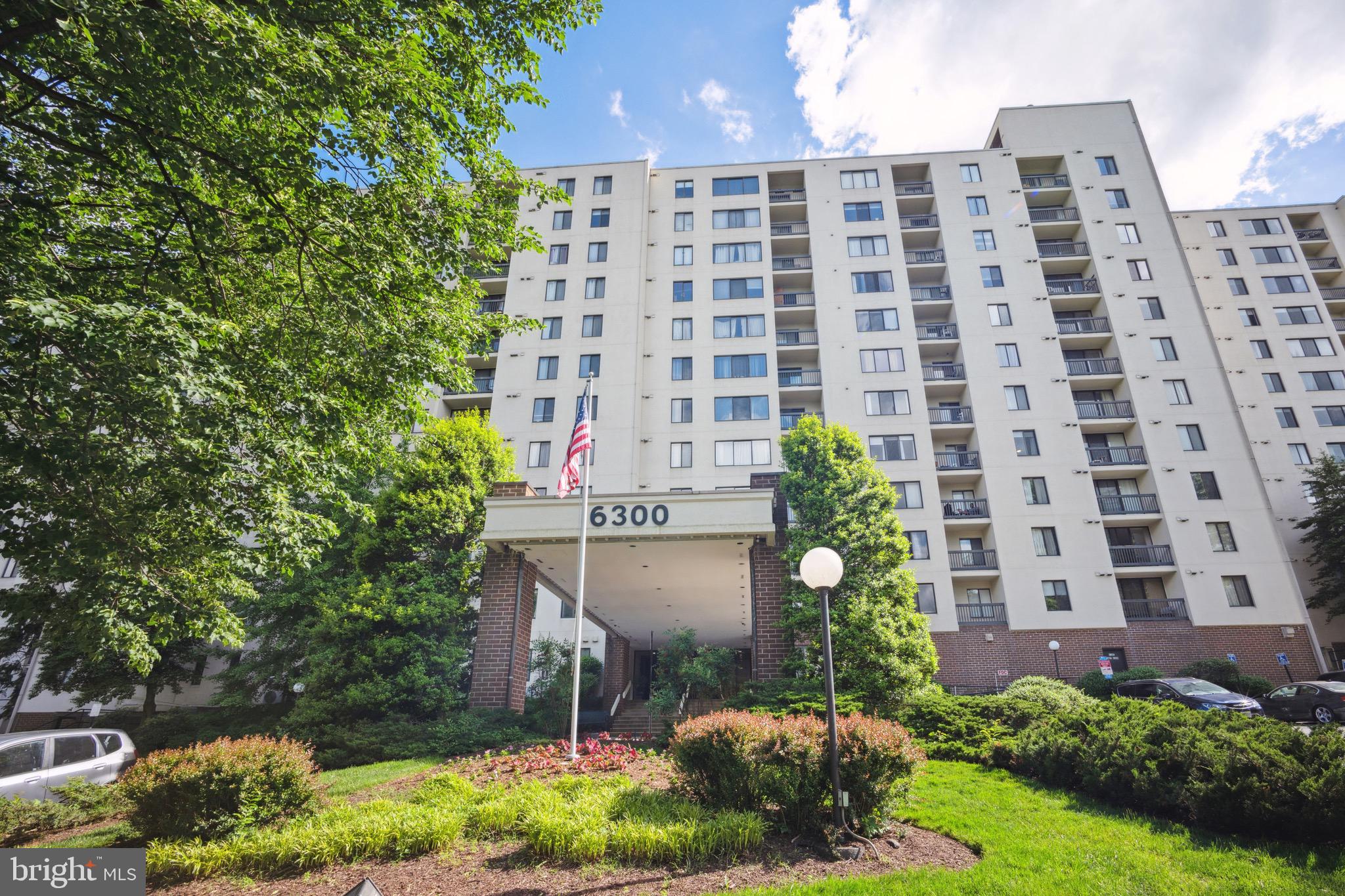 SENTINEL OF LANDMARK - Residential