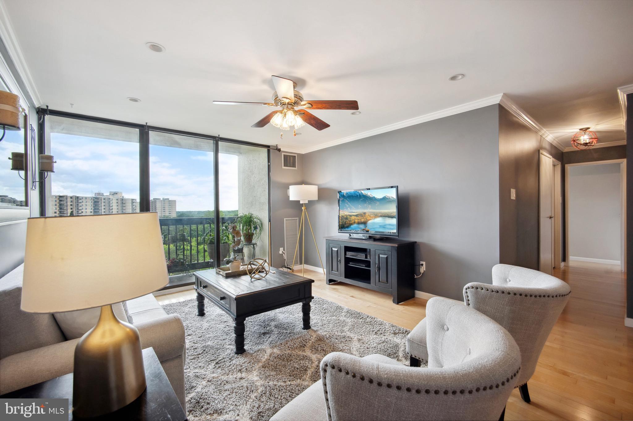 SENTINEL OF LANDMARK - Residential