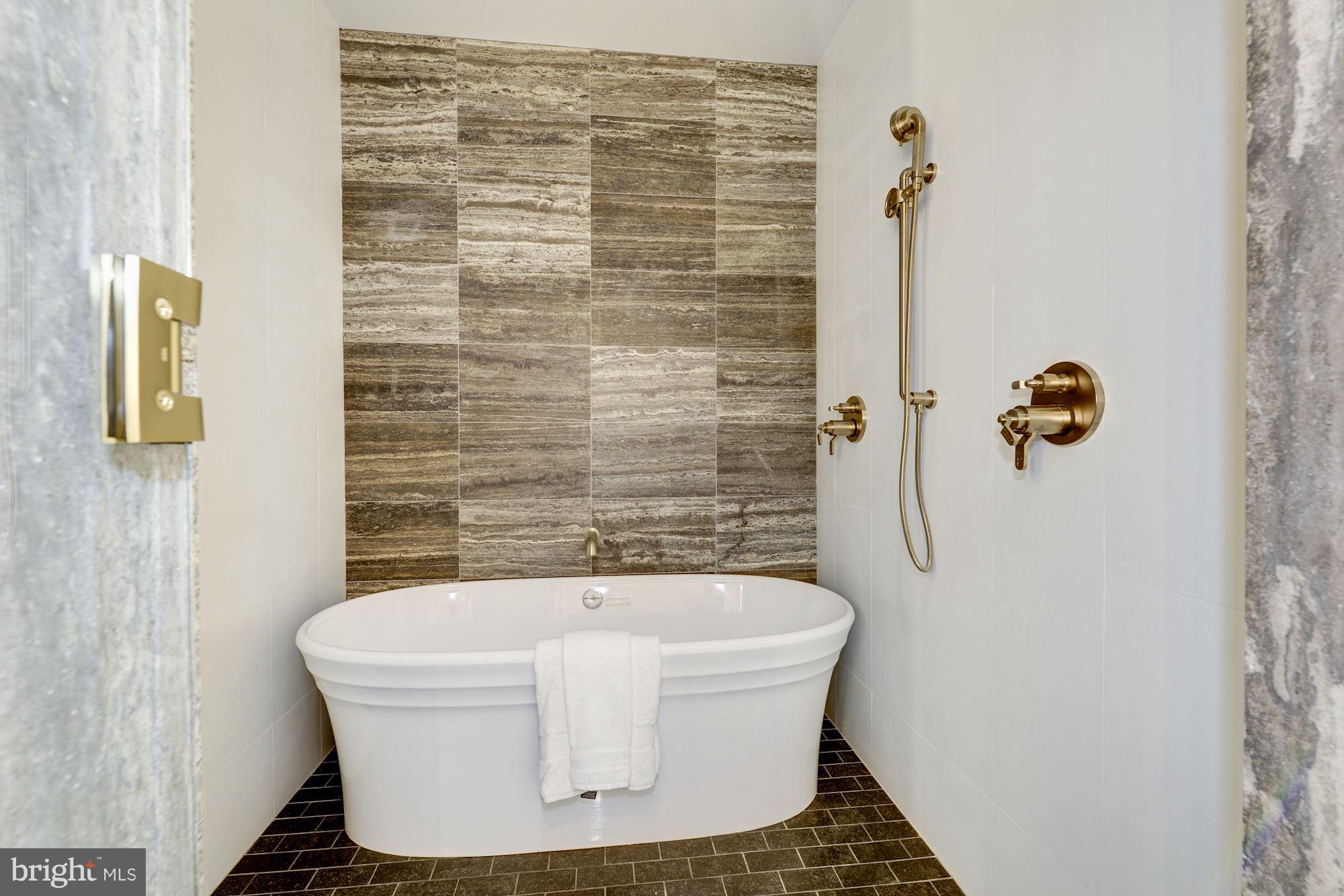 BURLEITH - Residential