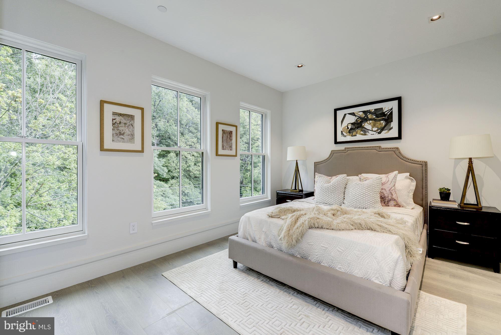 BURLEITH - Residential