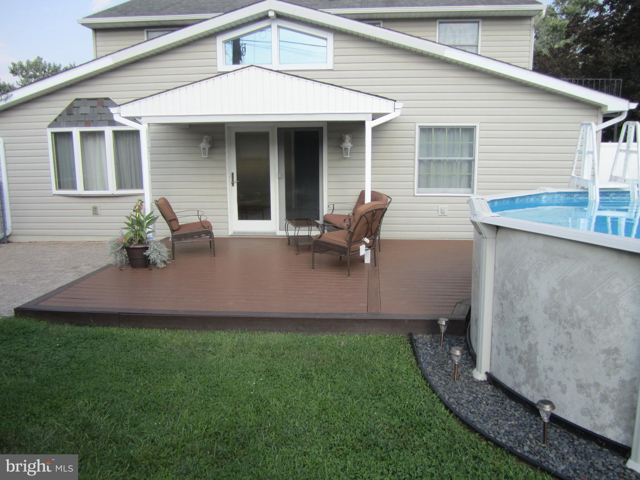 MUNROE GARDENS - Residential