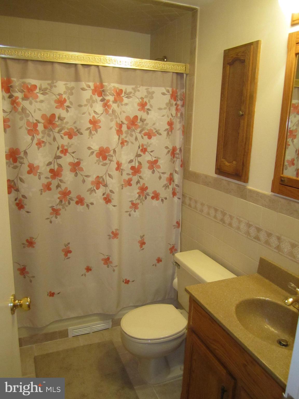 MUNROE GARDENS - Residential