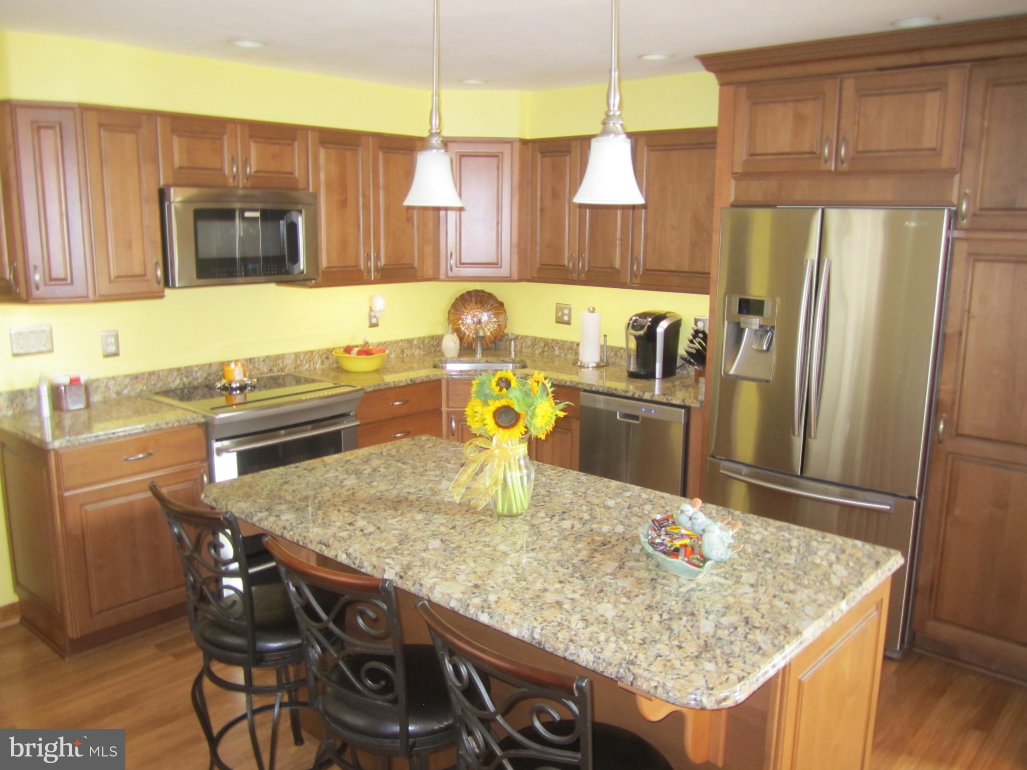 MUNROE GARDENS - Residential