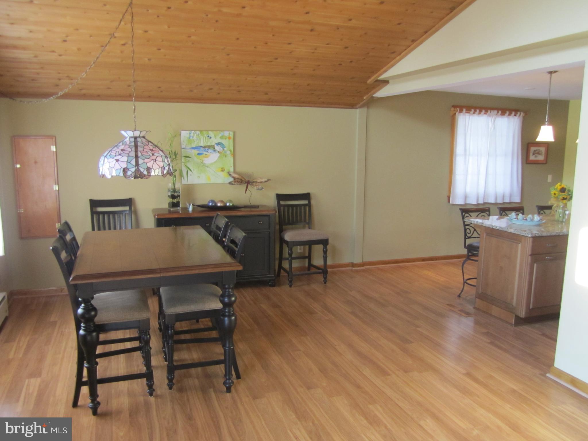 MUNROE GARDENS - Residential