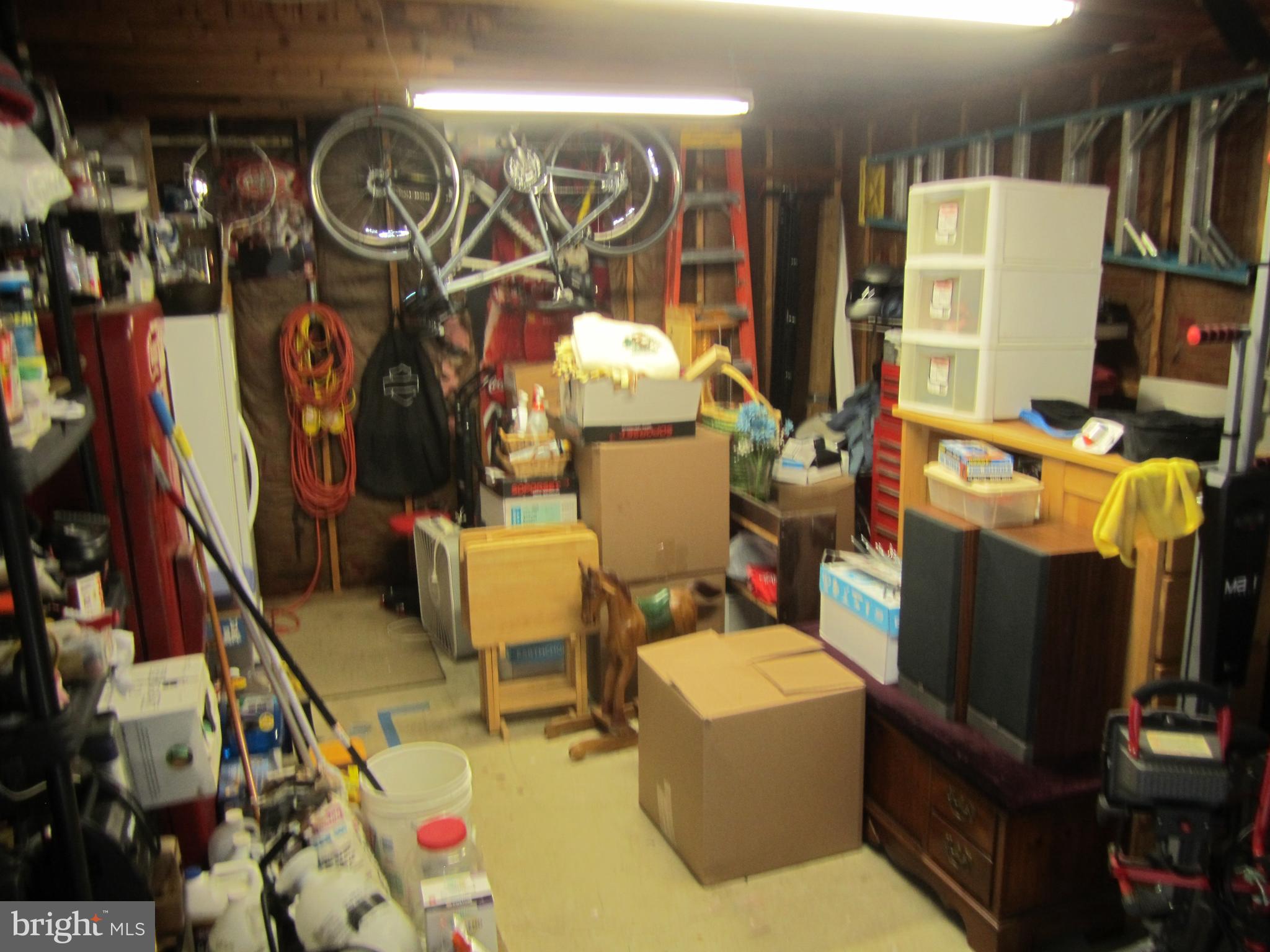 MUNROE GARDENS - Residential