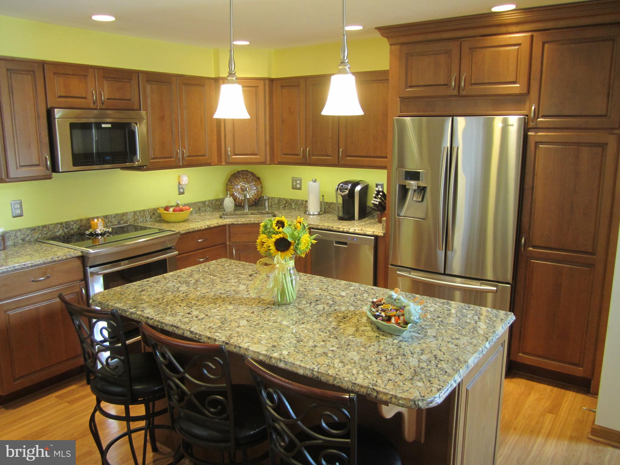 MUNROE GARDENS - Residential