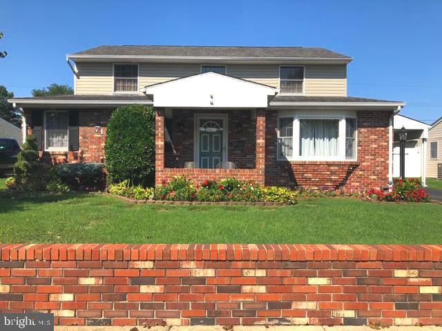 MUNROE GARDENS - Residential