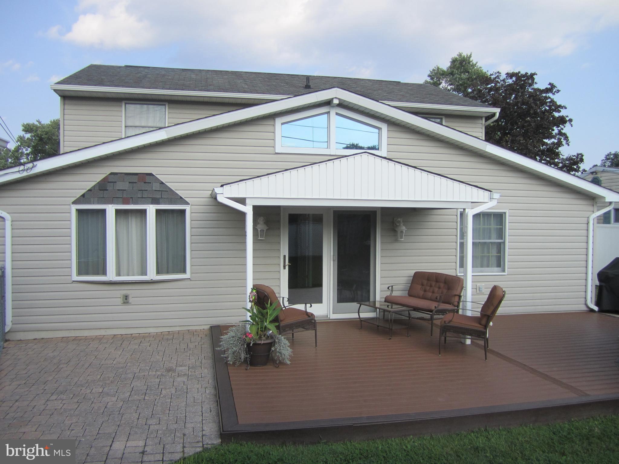 MUNROE GARDENS - Residential