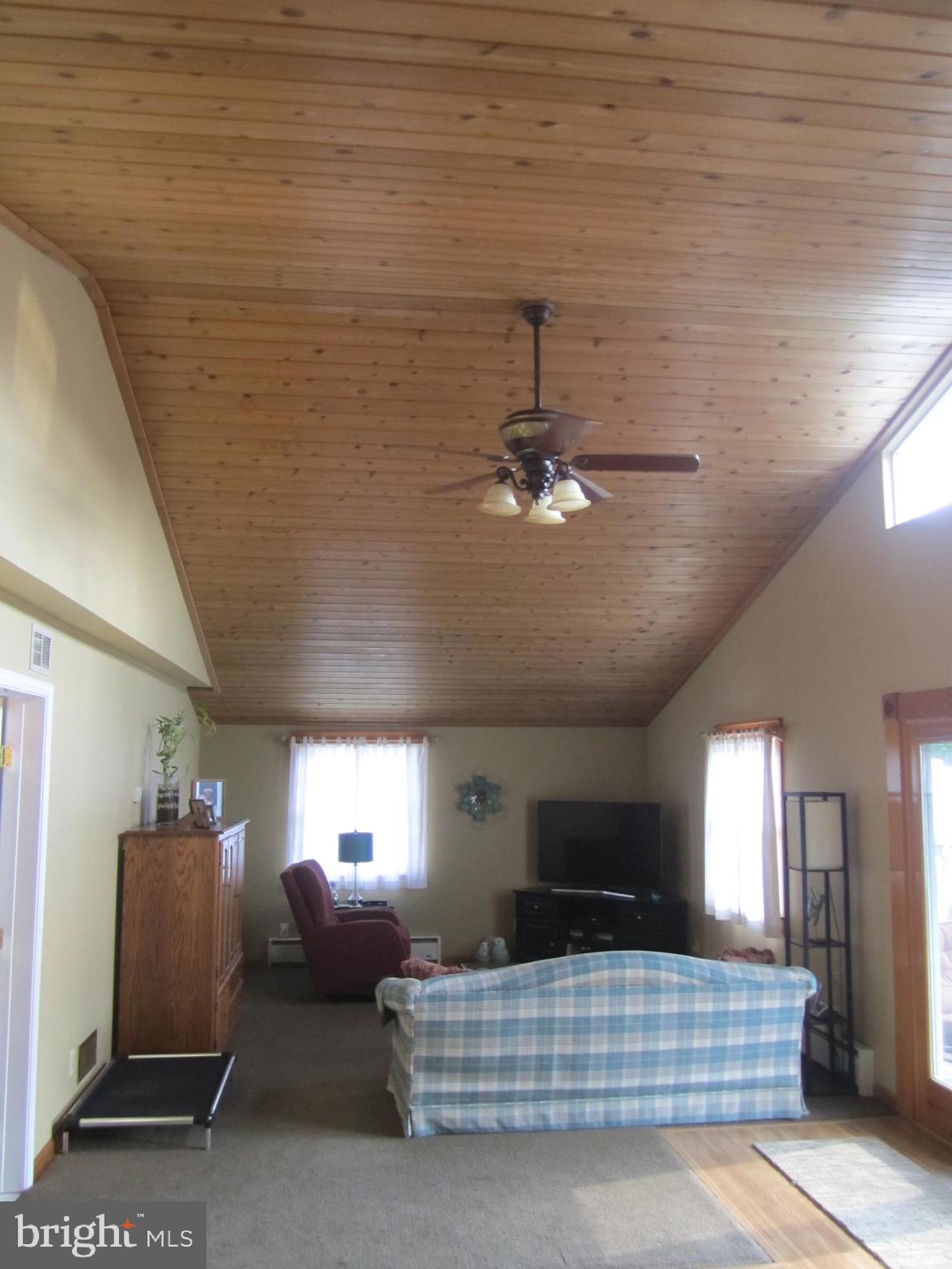 MUNROE GARDENS - Residential