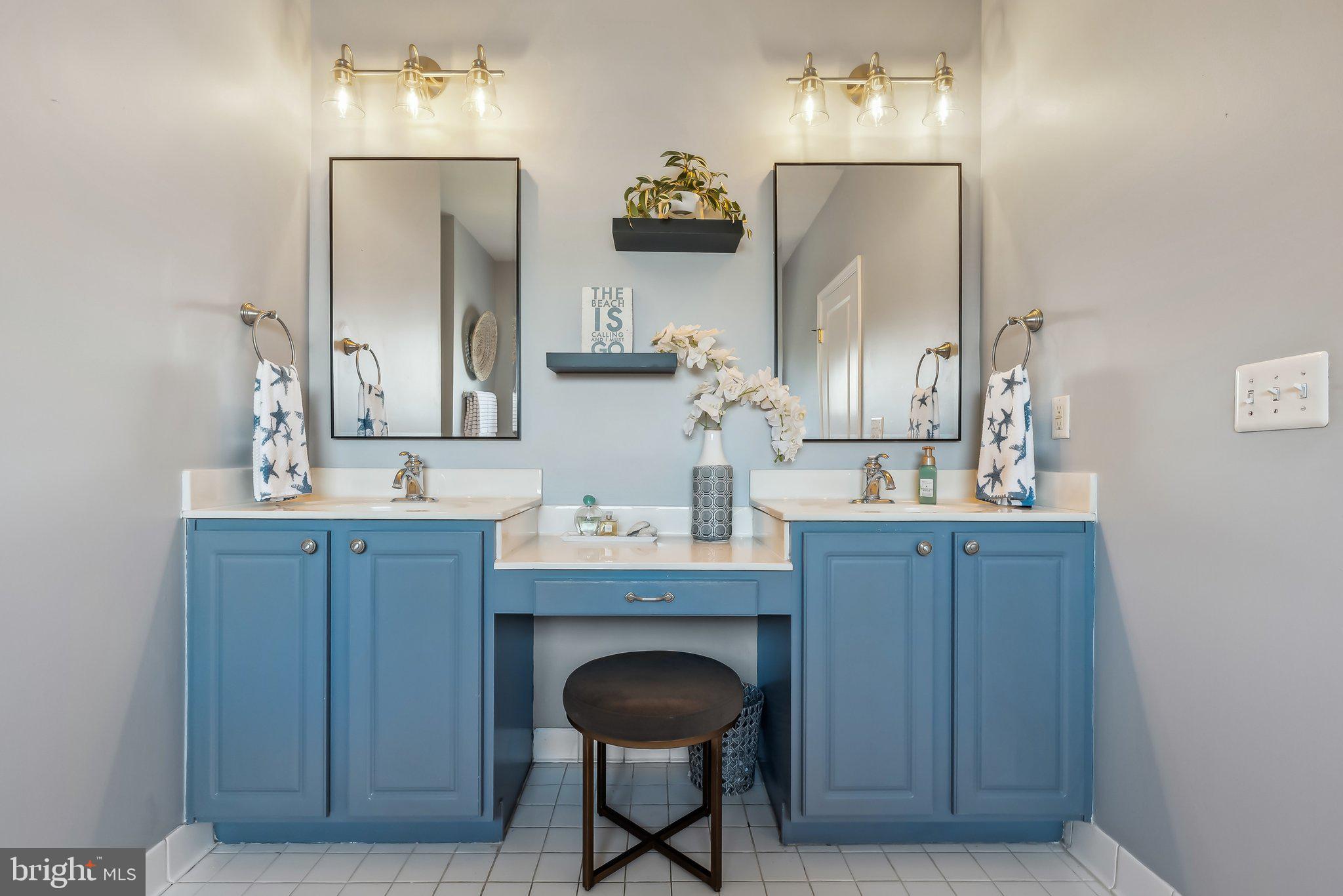 VICTORY LAKES - Residential