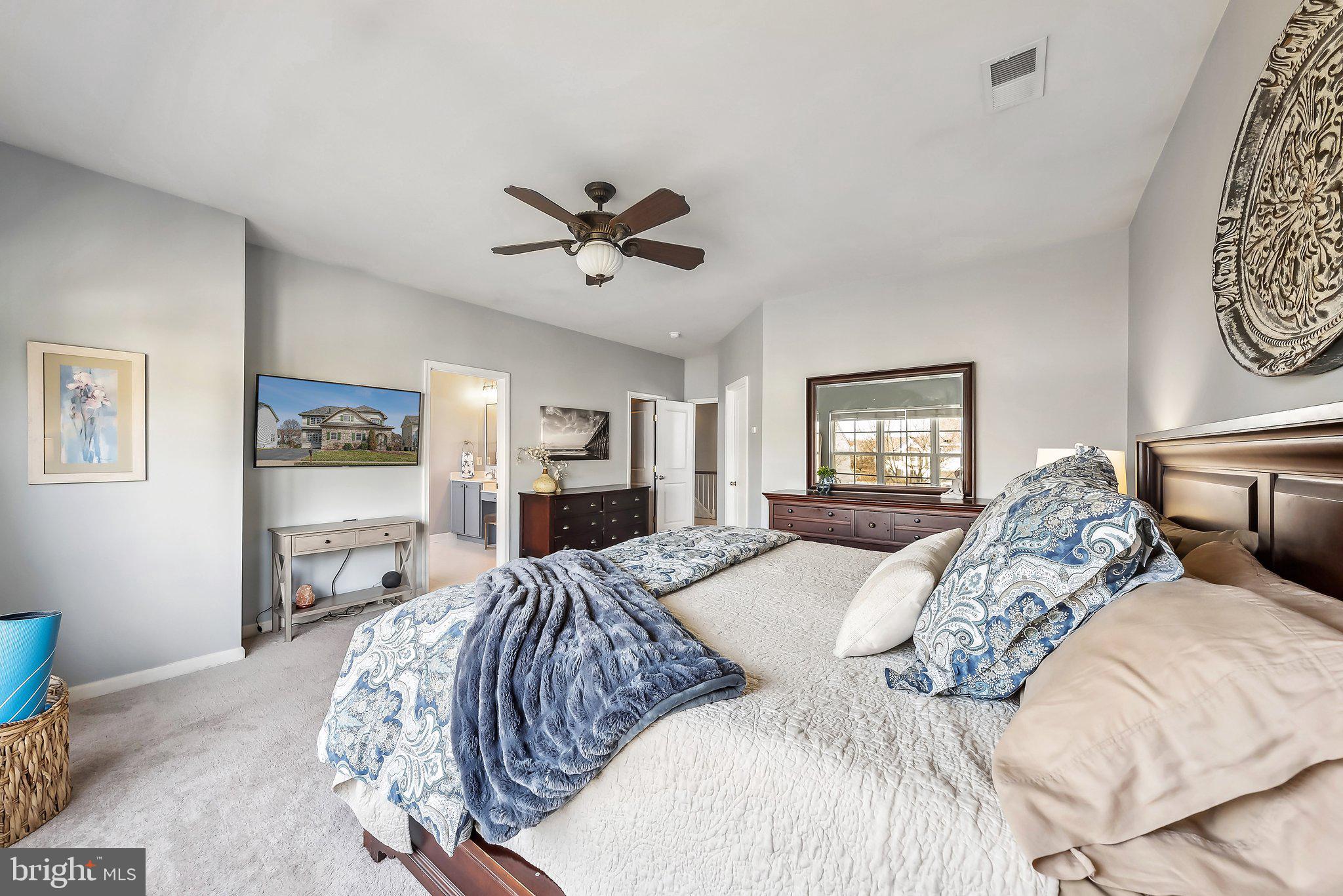 VICTORY LAKES - Residential