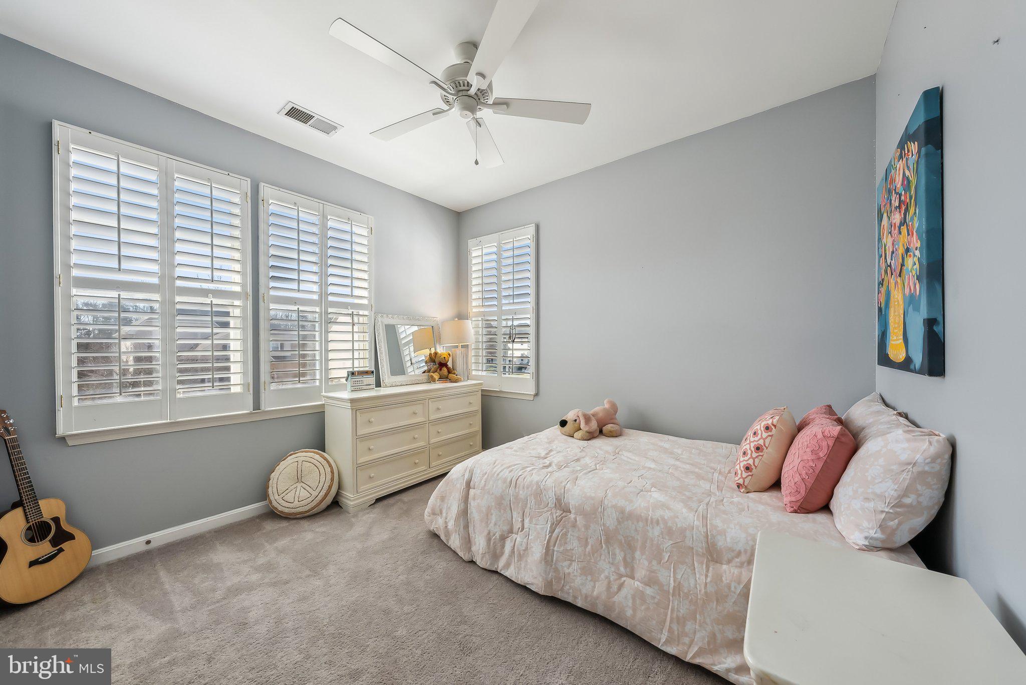 VICTORY LAKES - Residential